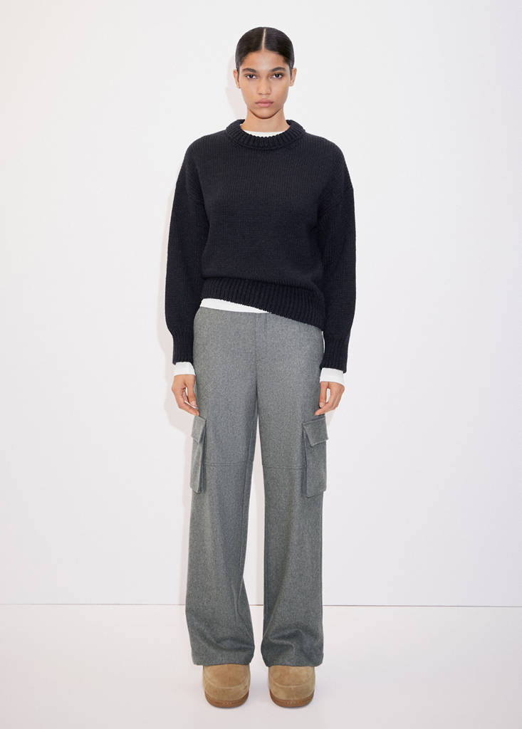 Puffed-sleeved wool sweater — Navy
