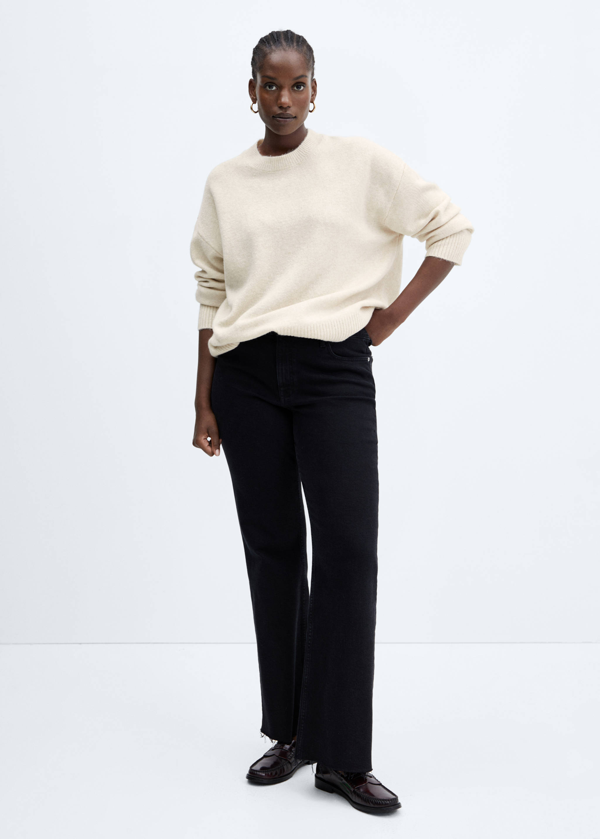 Round-neck knitted sweater - Details of the article 3