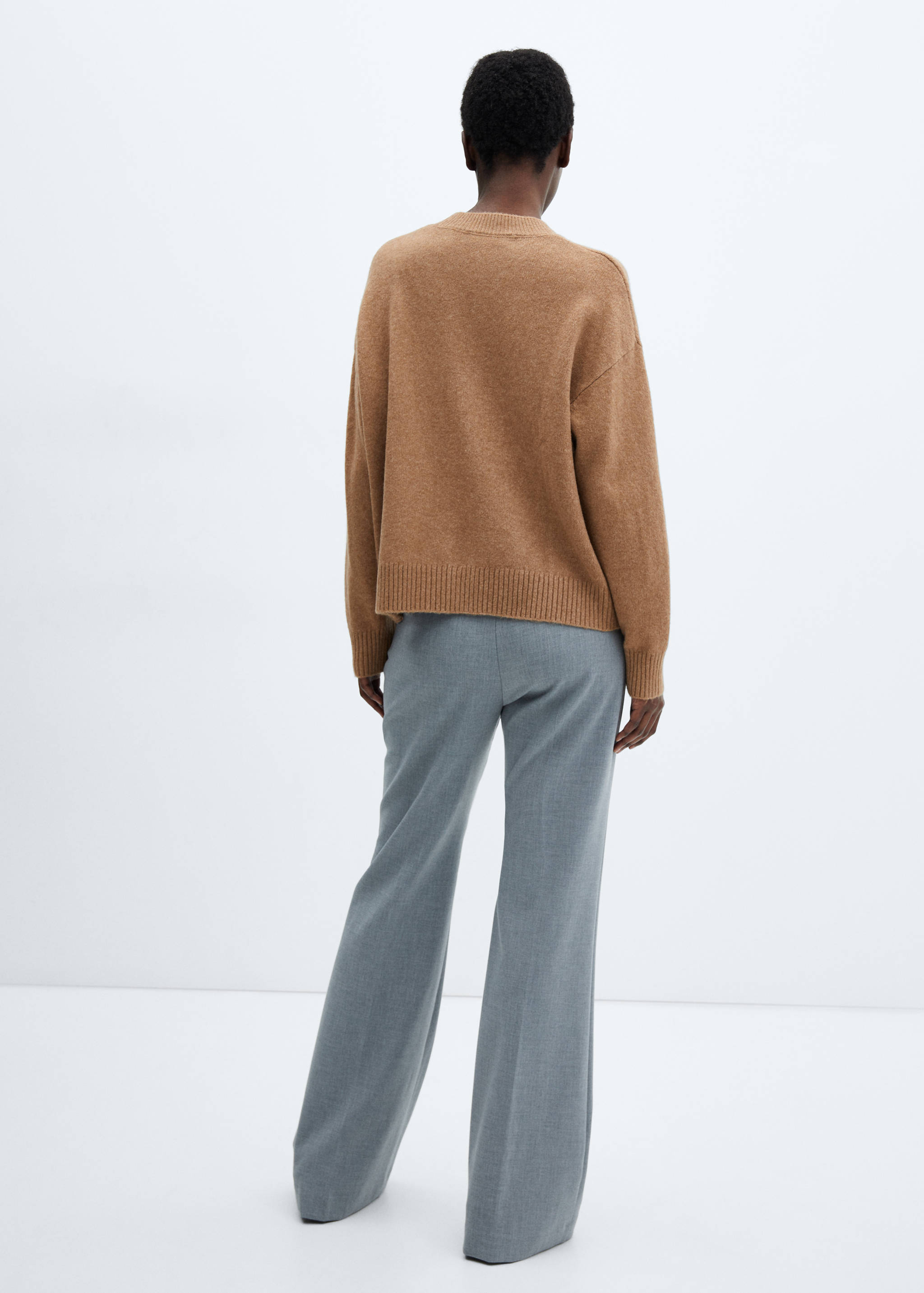 Round-neck knitted sweater - Reverse of the article