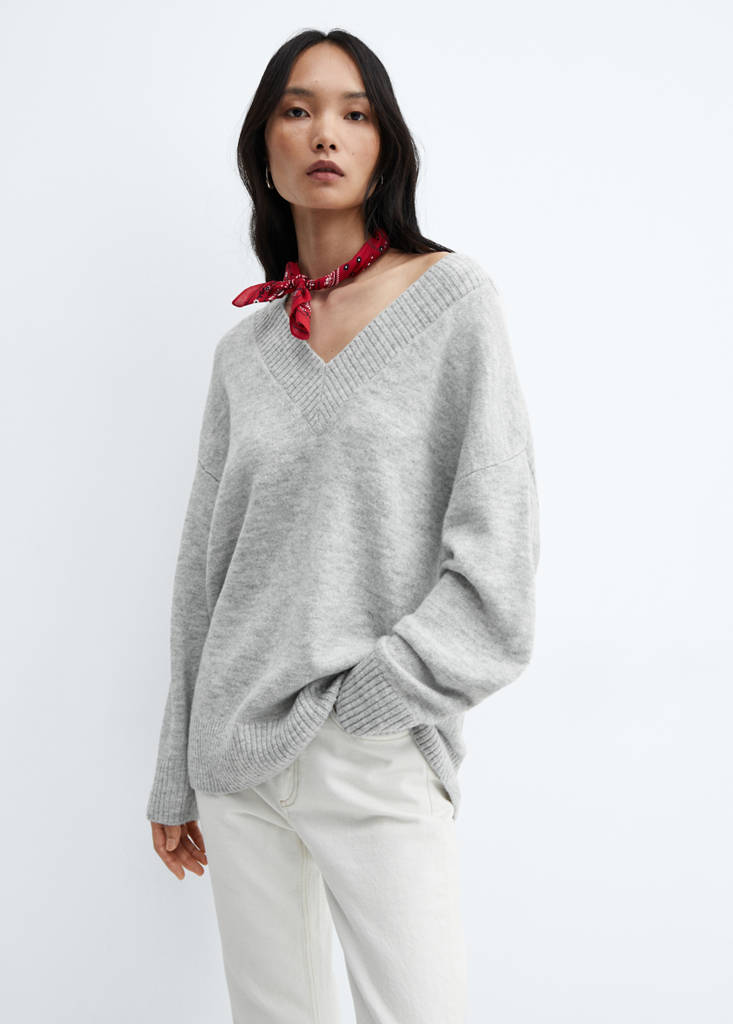 Oversized V-neck sweater — Light Heather Grey