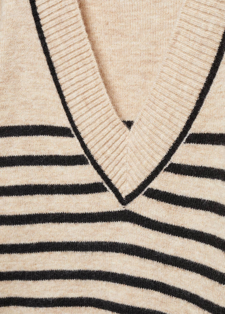 V-neck striped sweater — Sand