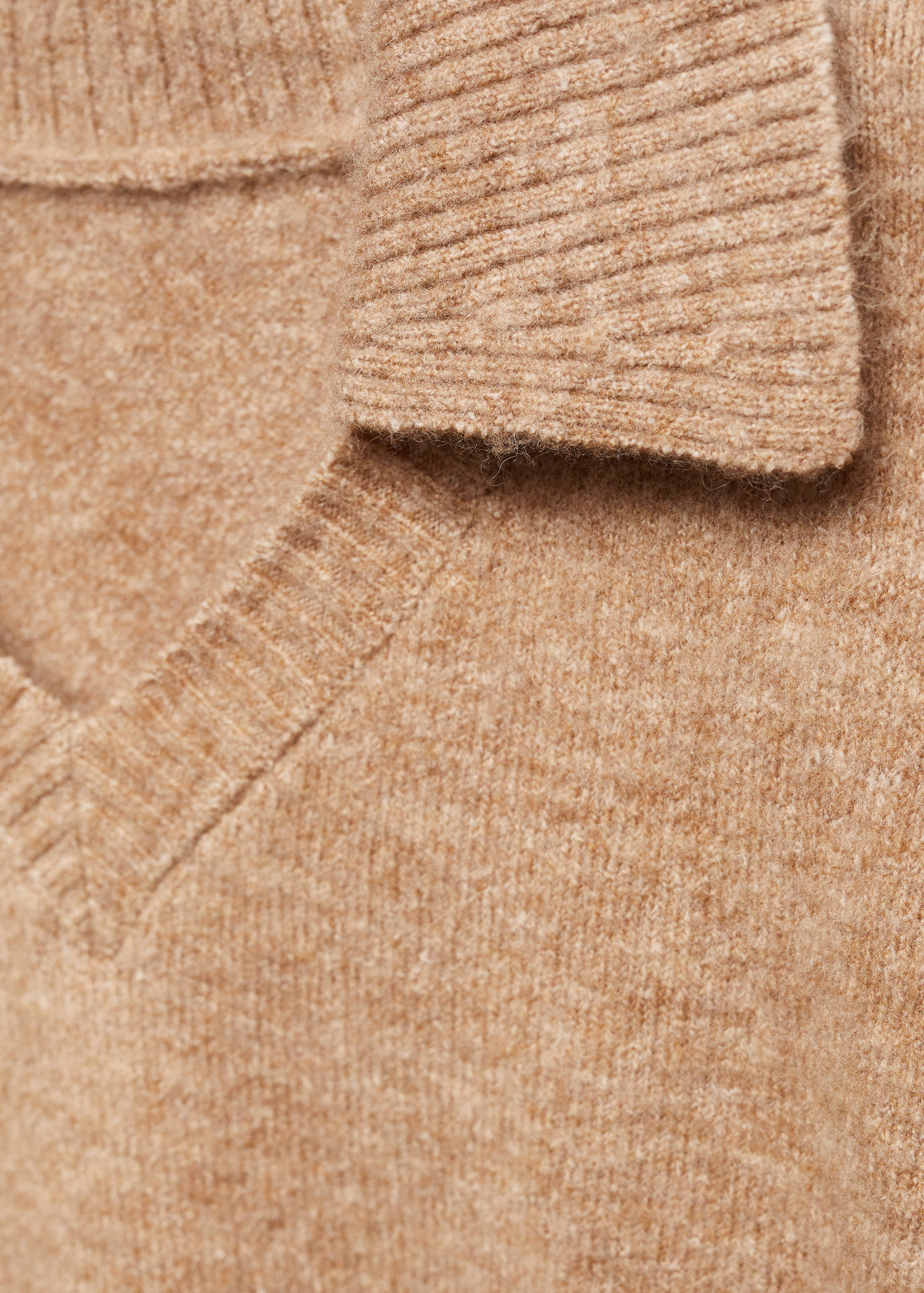 Polo-neck sweater with shoulder pads - Details of the article 8
