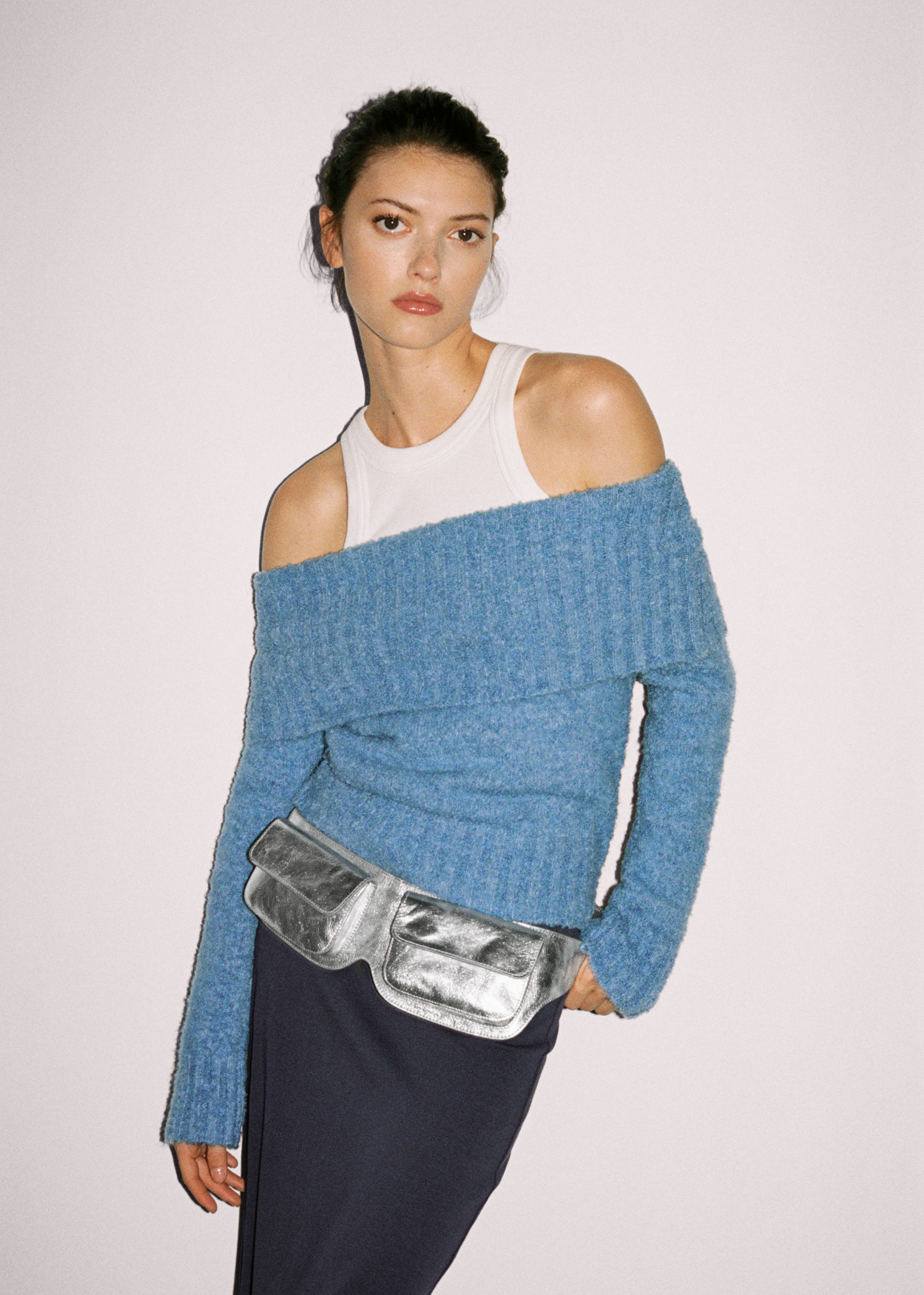 Pull maille épaules dénudées - Détail de l'article 6