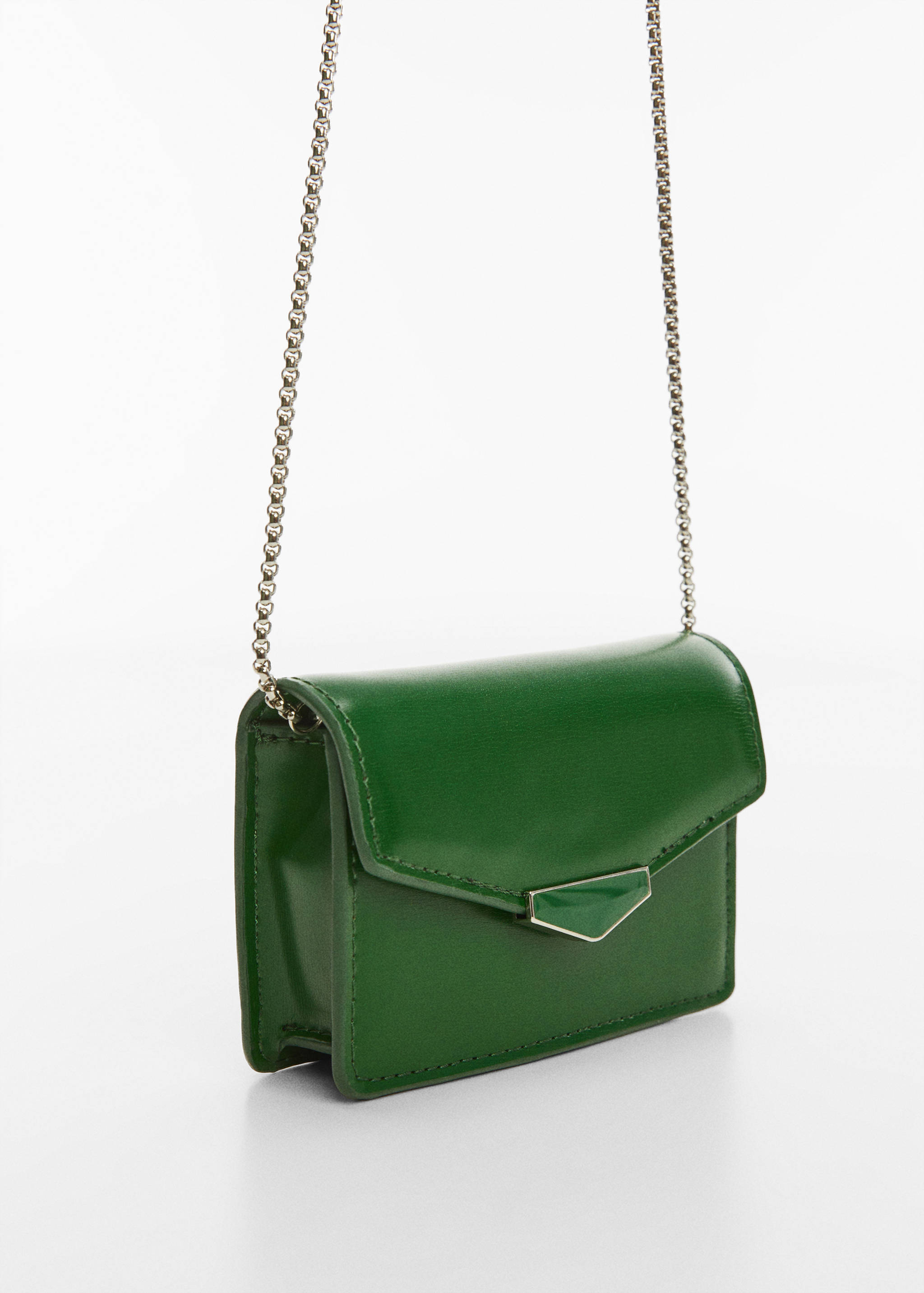 Mini bolso solapa cadena - Plano medio