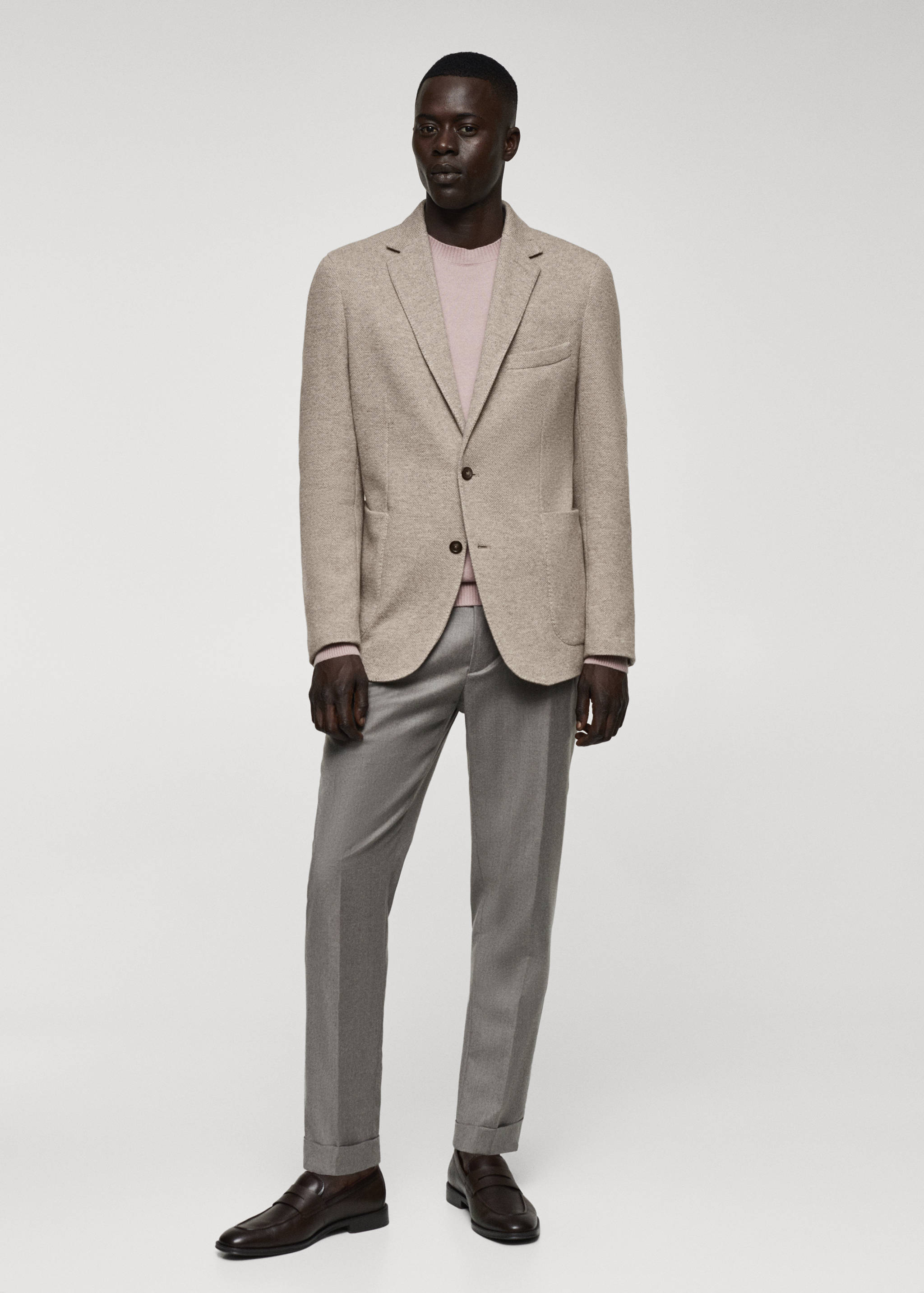 Трикотажный пиджак из чистой шерсти - Общий план