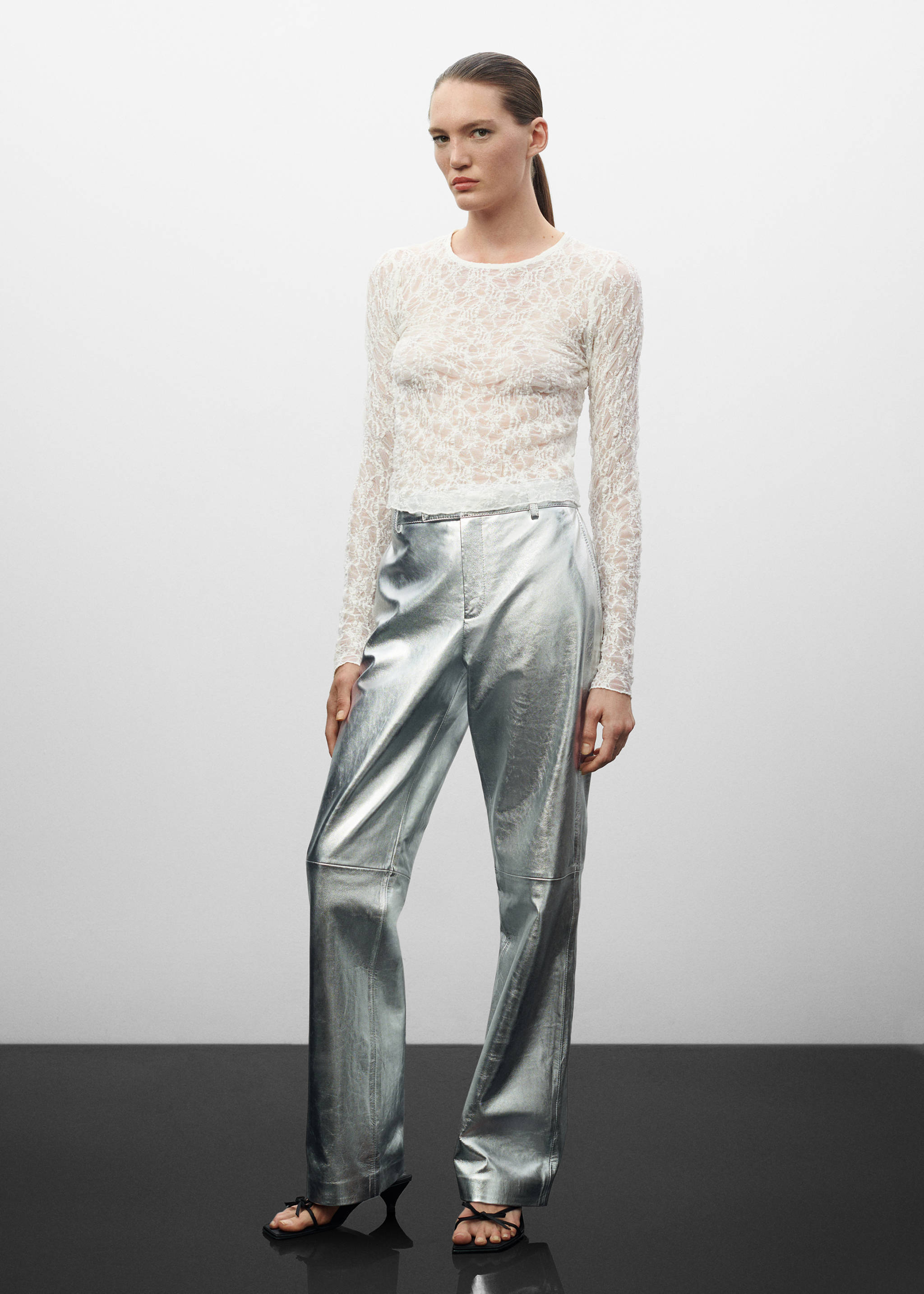 Long sleeve lace T-shirt - General plane