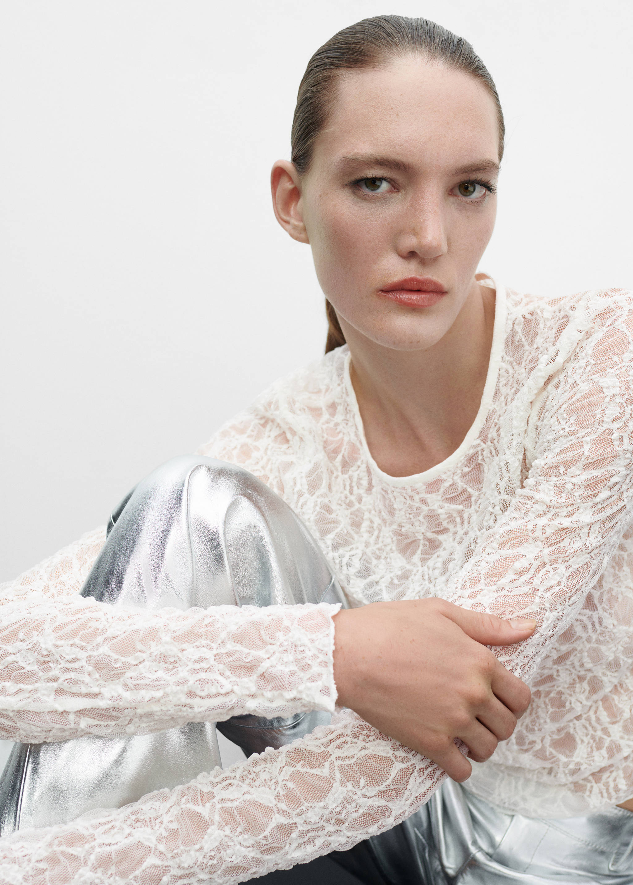 Long sleeve lace T-shirt - Details of the article 1