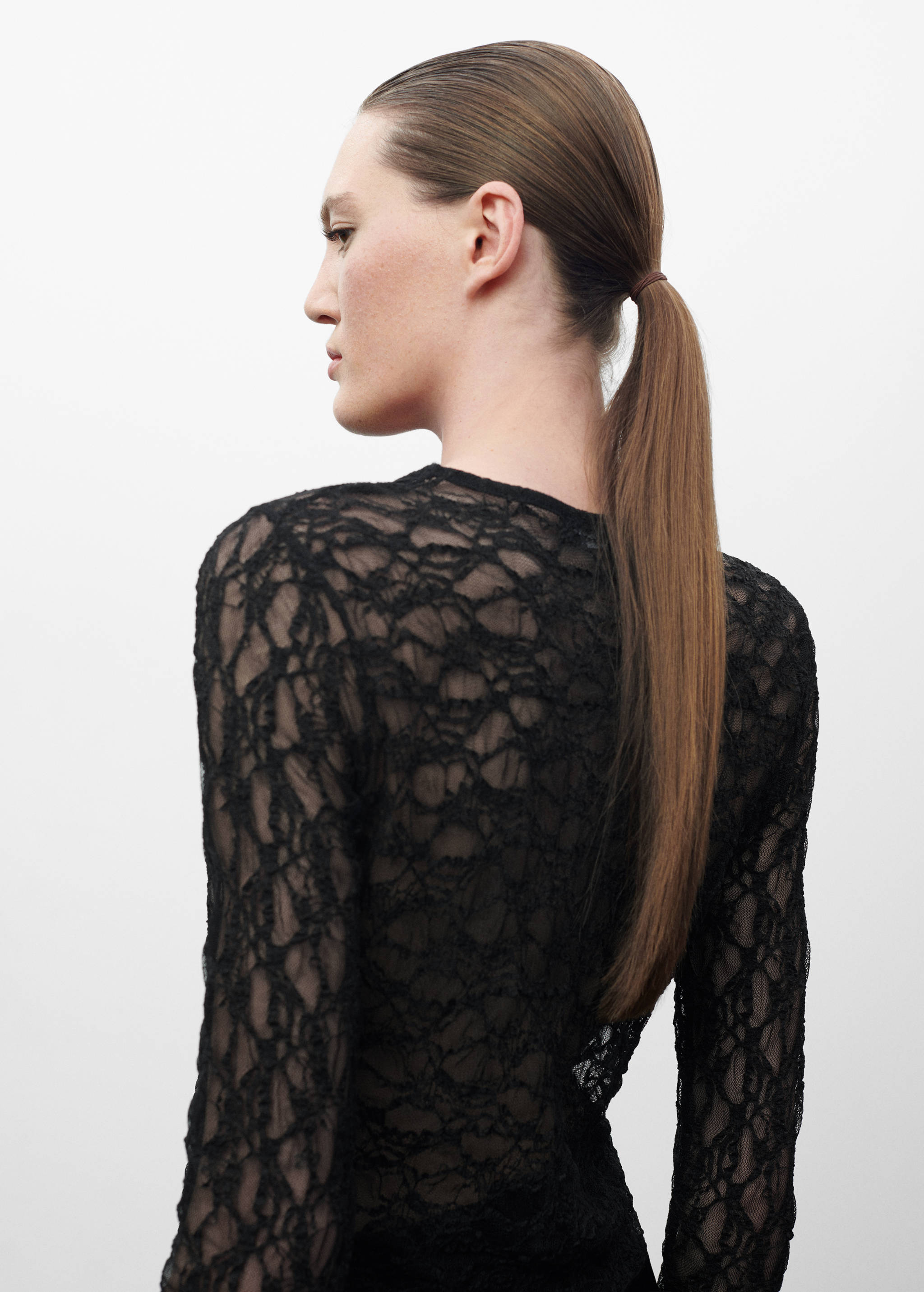 Long sleeve lace T-shirt - Reverse of the article
