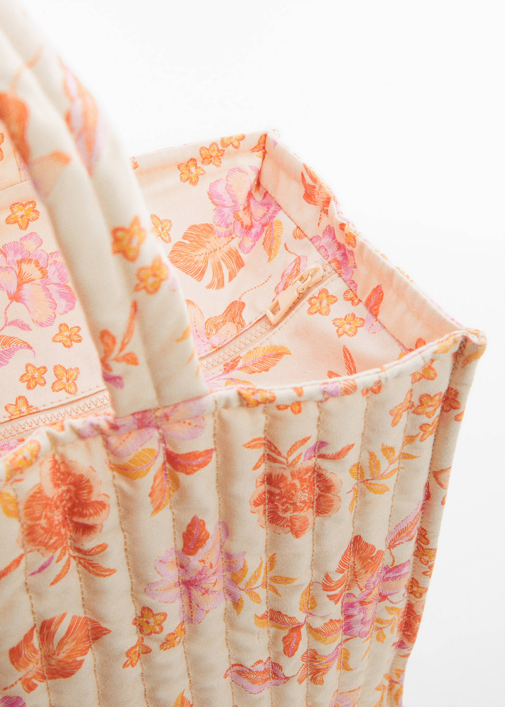 Bedrukte gewatteerde tas - Detail van het artikel 1