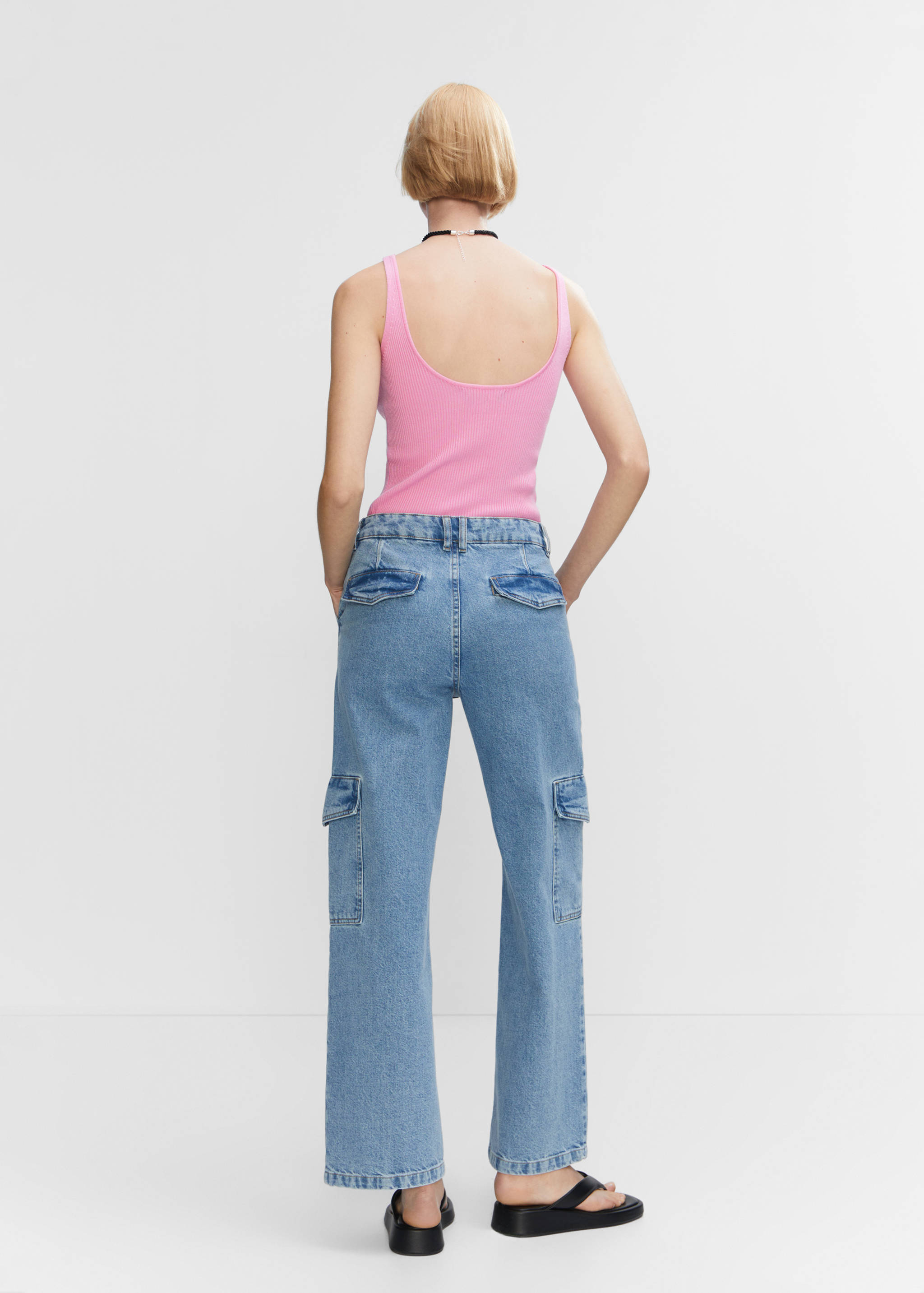 V-neck knitted top - Reverse of the article