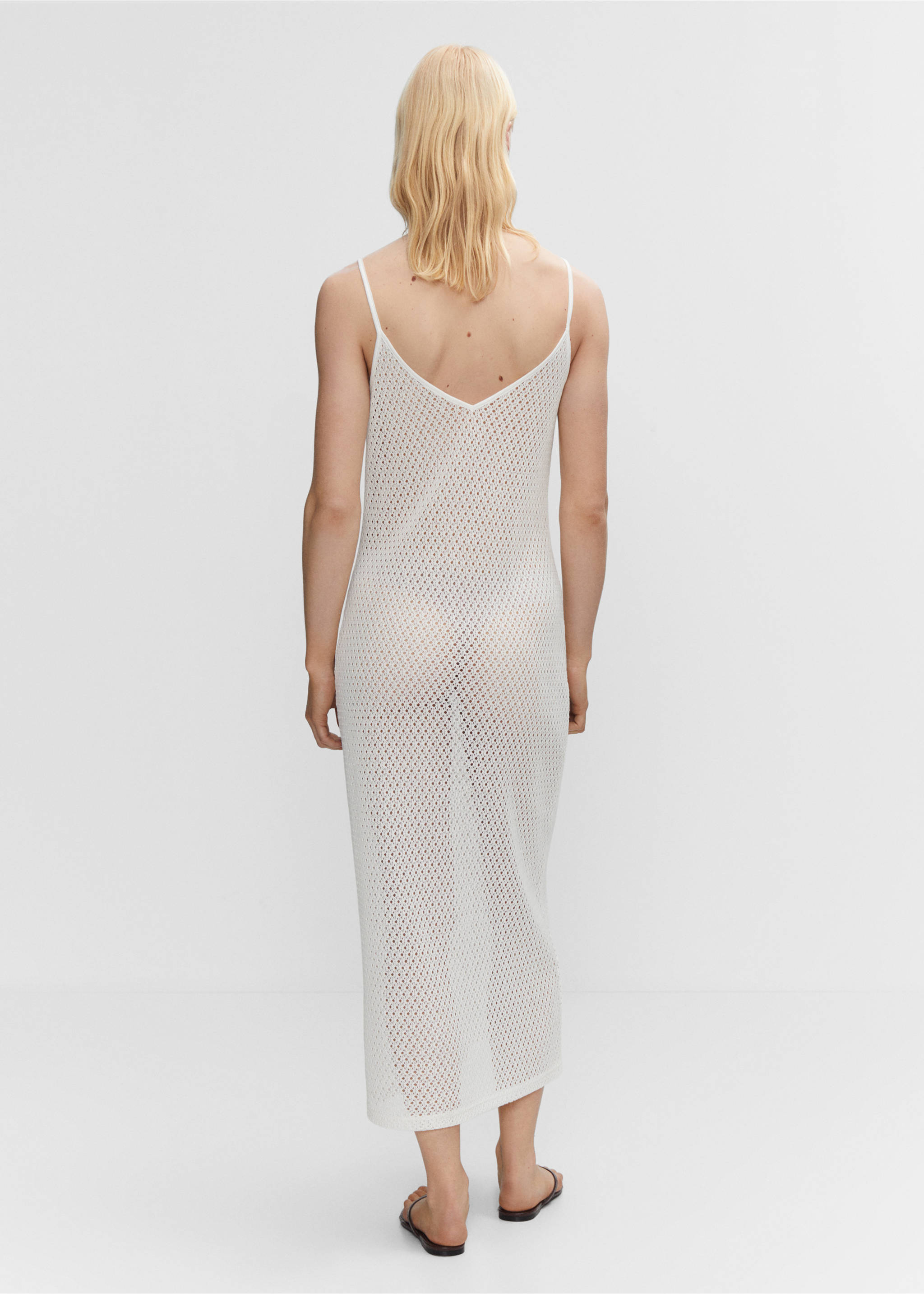 Long knitted dress with lace design - Reverse of the article, White. Ref: 57010278-00.