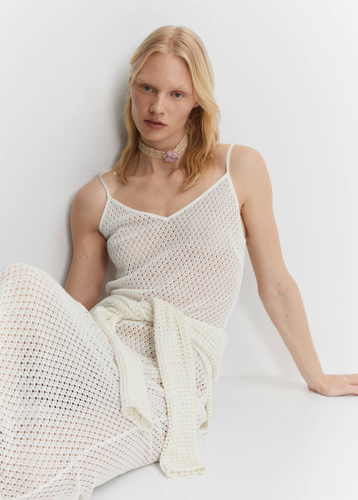 Long openwork knitted dress — White