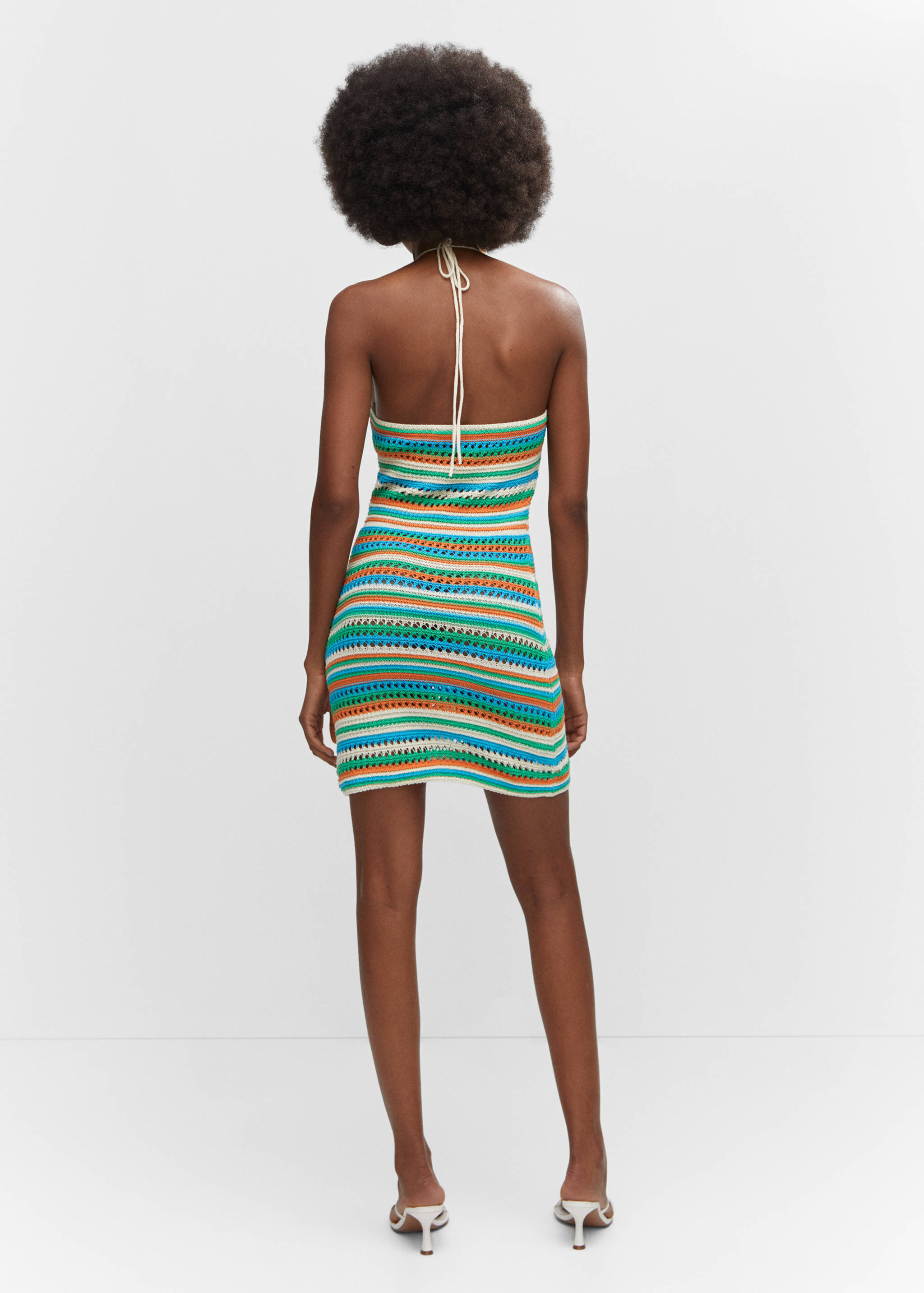 Vestido crochet cuello halter - Reverso del artículo