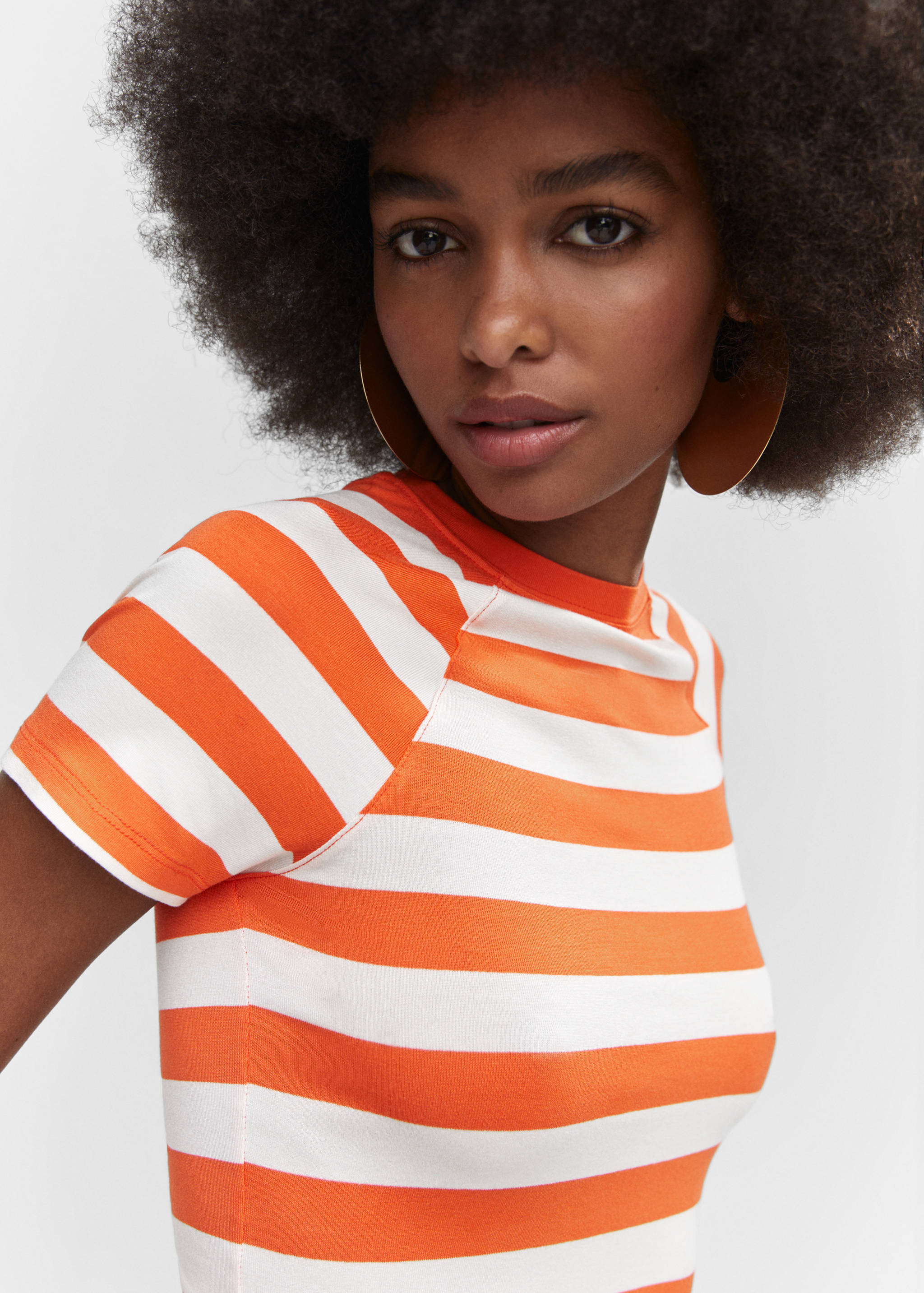 T-shirt imprimé à rayures - Détail de l'article 1