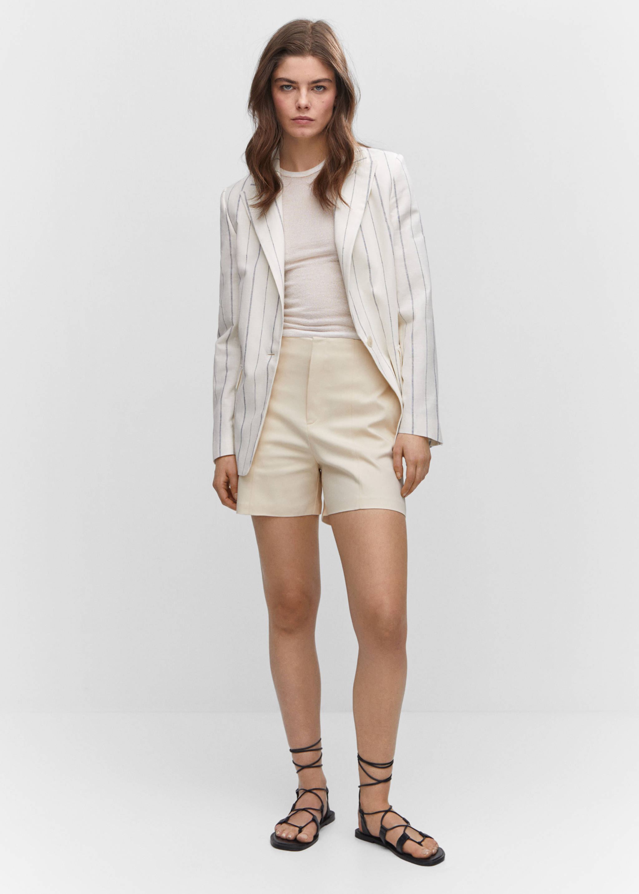 High-waist straight shorts - General plane