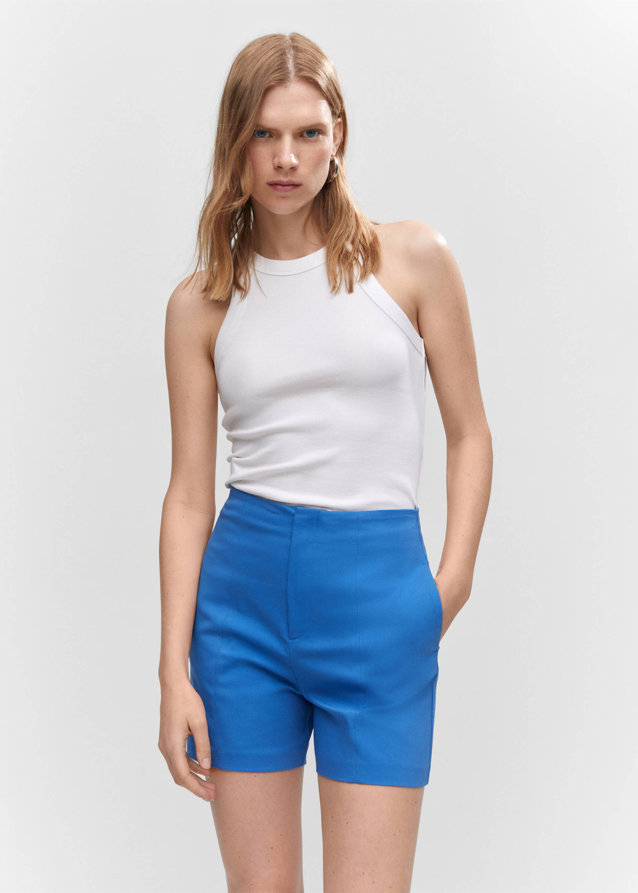 High-waist straight shorts - Details of the article 1