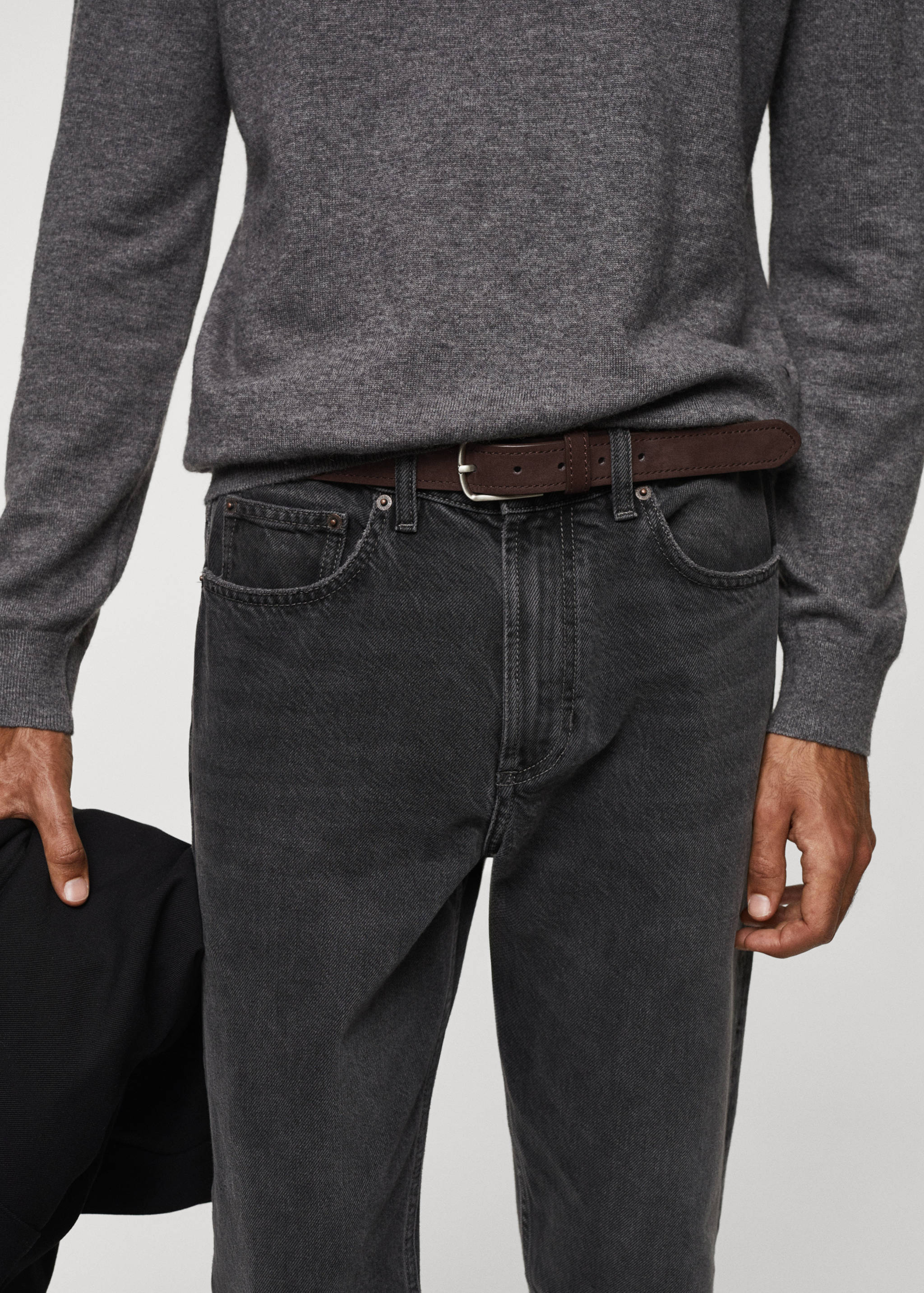 Gürtel aus Rauleder - Detail des Artikels 9