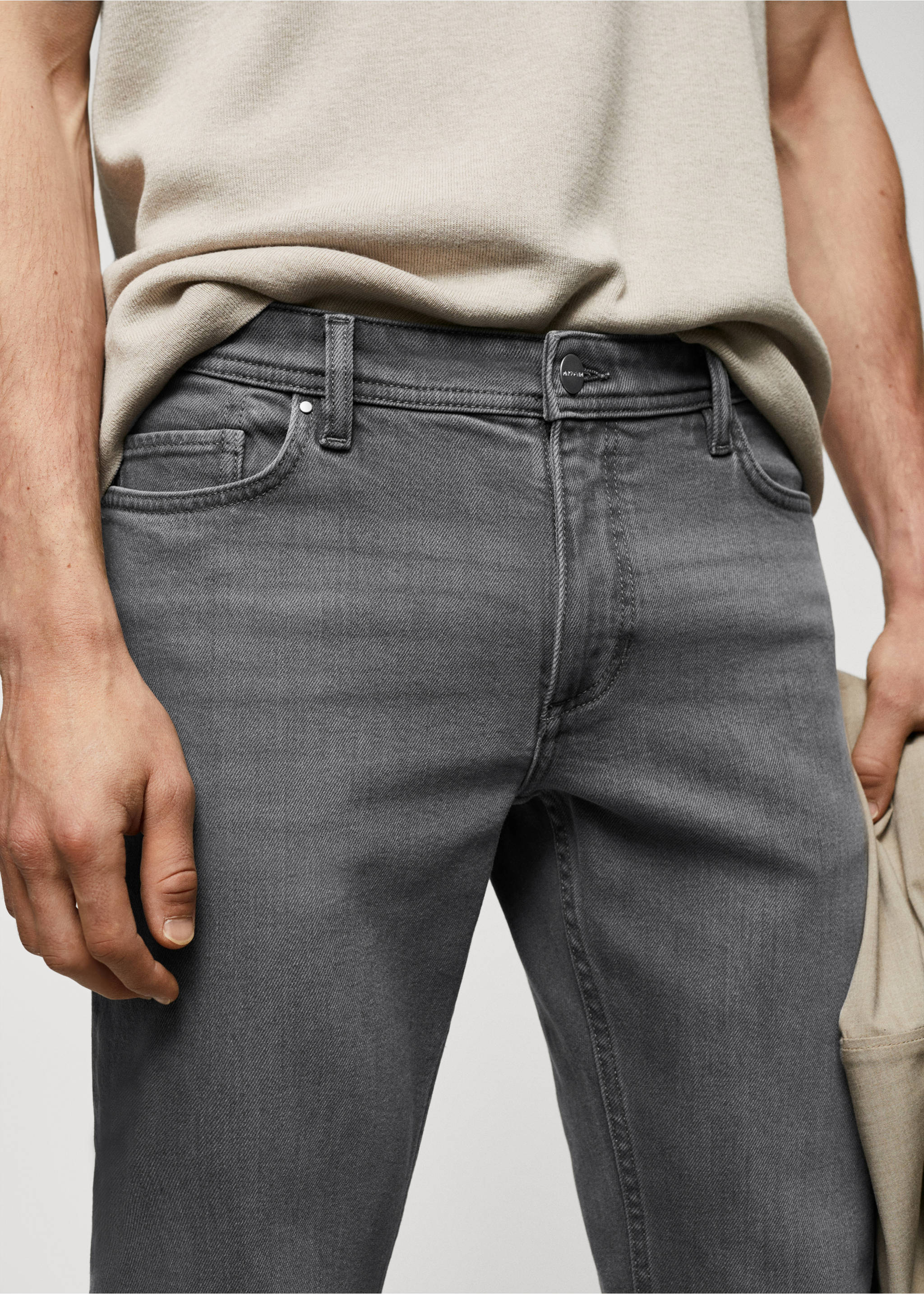 Jeans Jan slim fit - Detalle del artículo 1, Gris. Ref: 57010690-00.