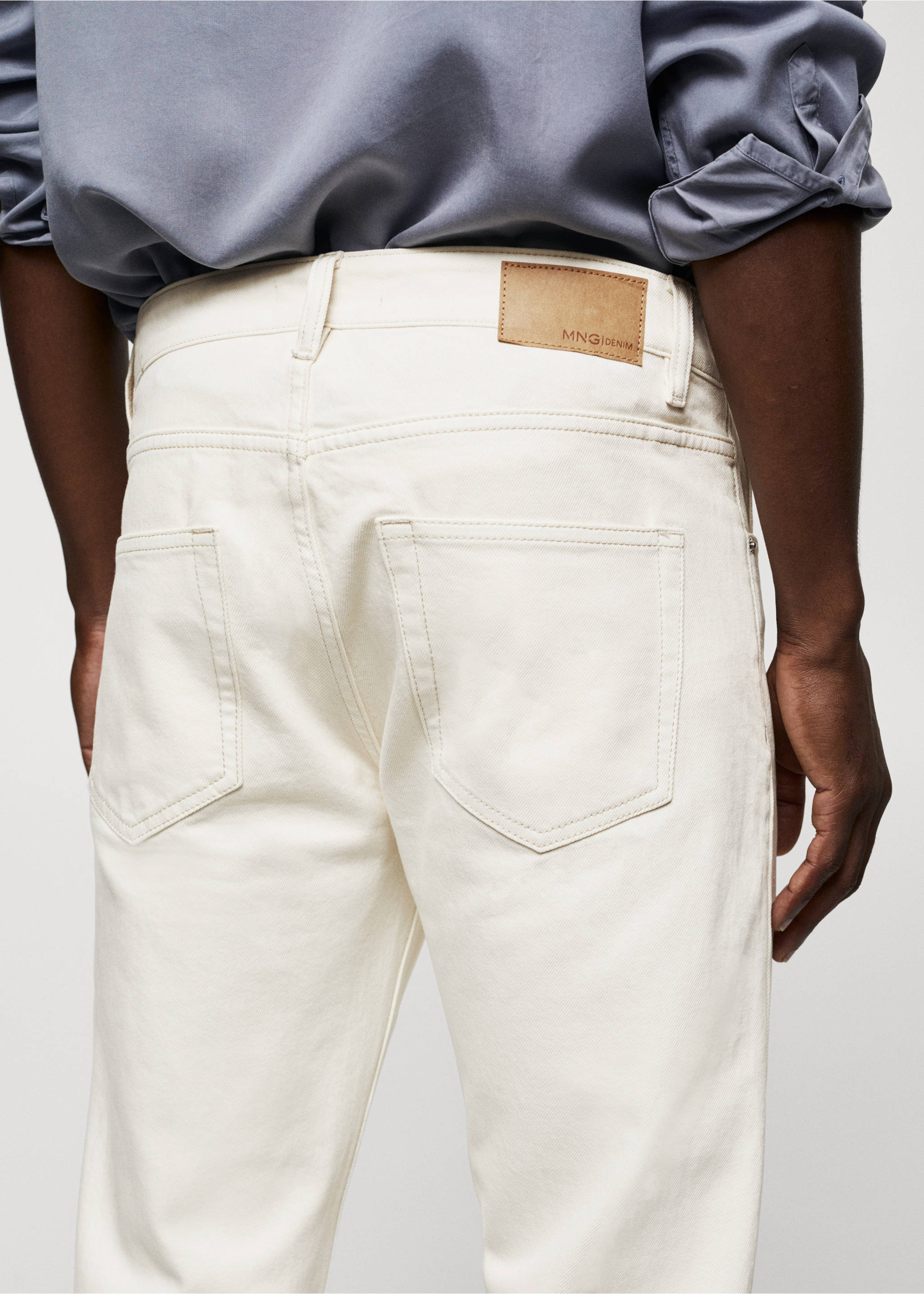 Jeans Ben tapered cropped - Detalle del artículo 4, Blanco roto. Ref: 57010699-00.