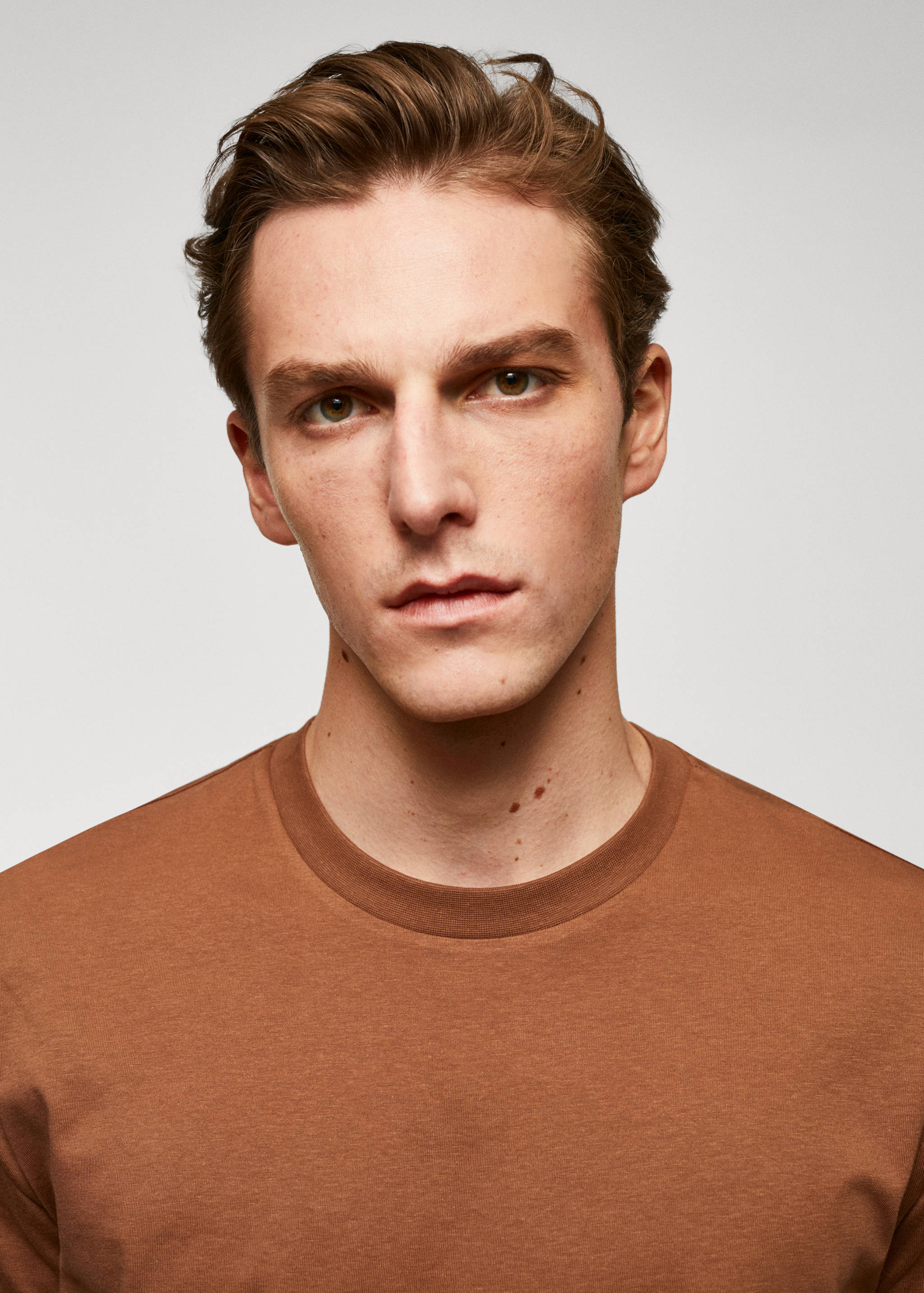 Basic cotton stretch t-shirt - Details of the article 1