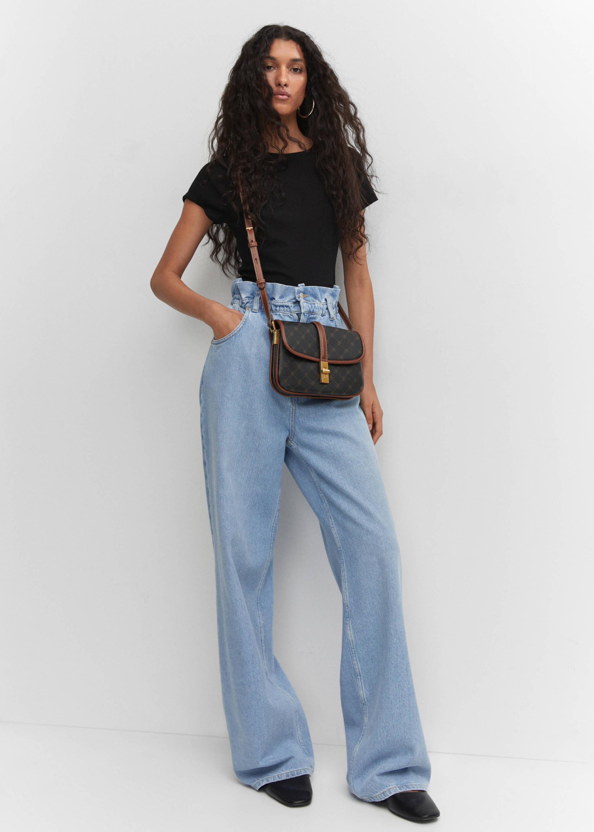 Schoudertas met logoprint - Overzichtstekening