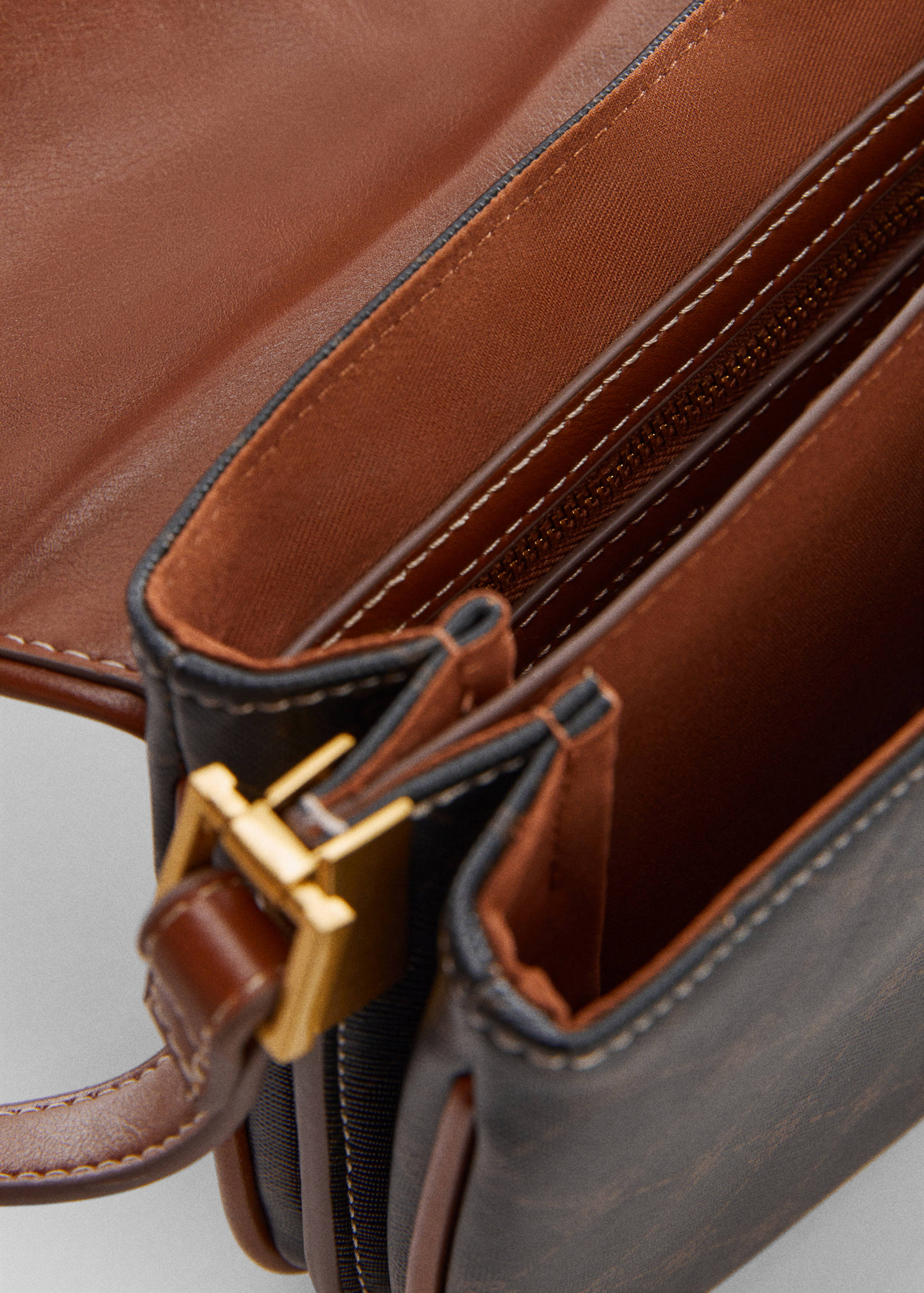 Schoudertas met logoprint - Detail van het artikel 1