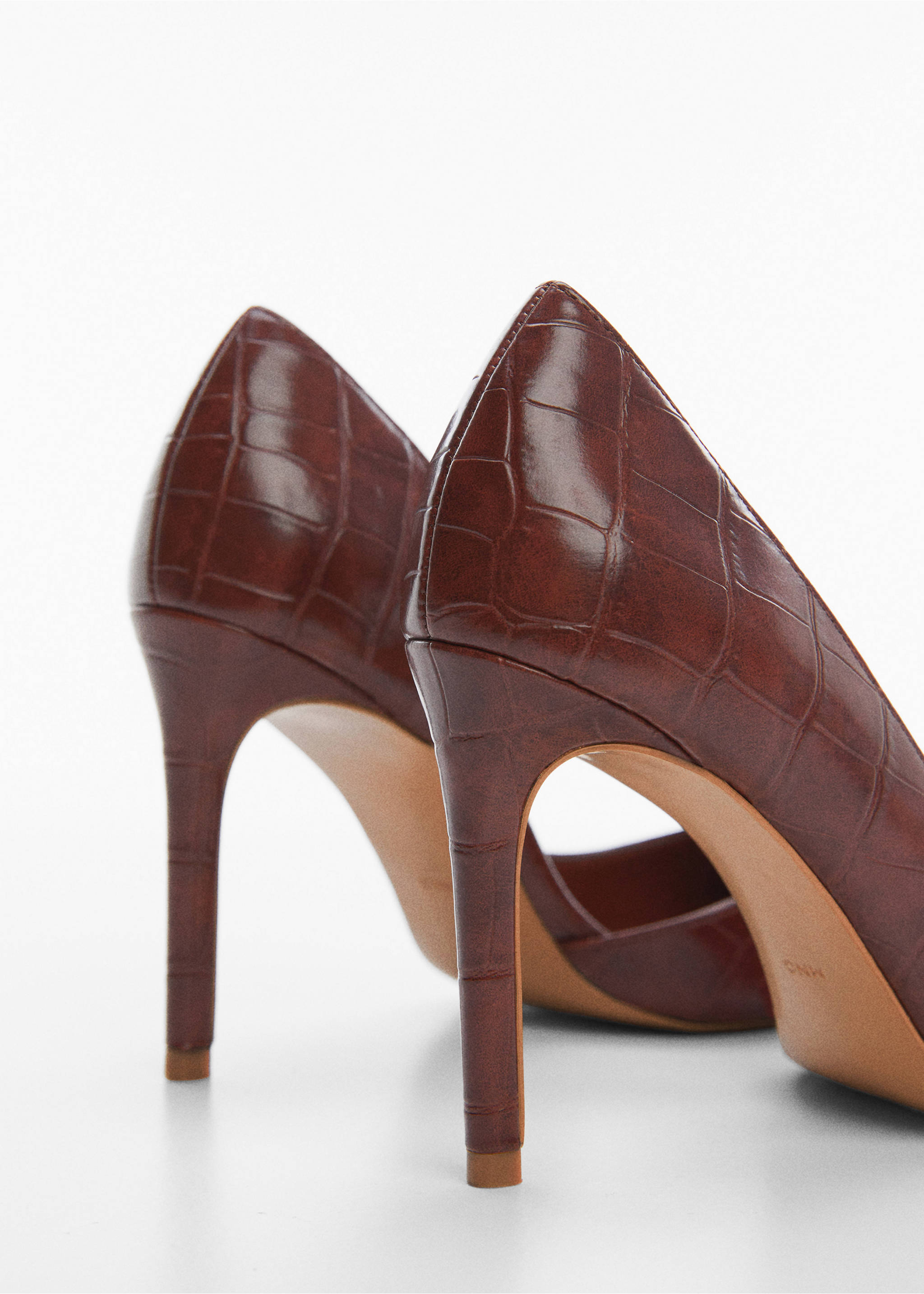 Asymmetrical heeled shoes - Details of the article 1, Chocolate. Ref: 57012517-00.