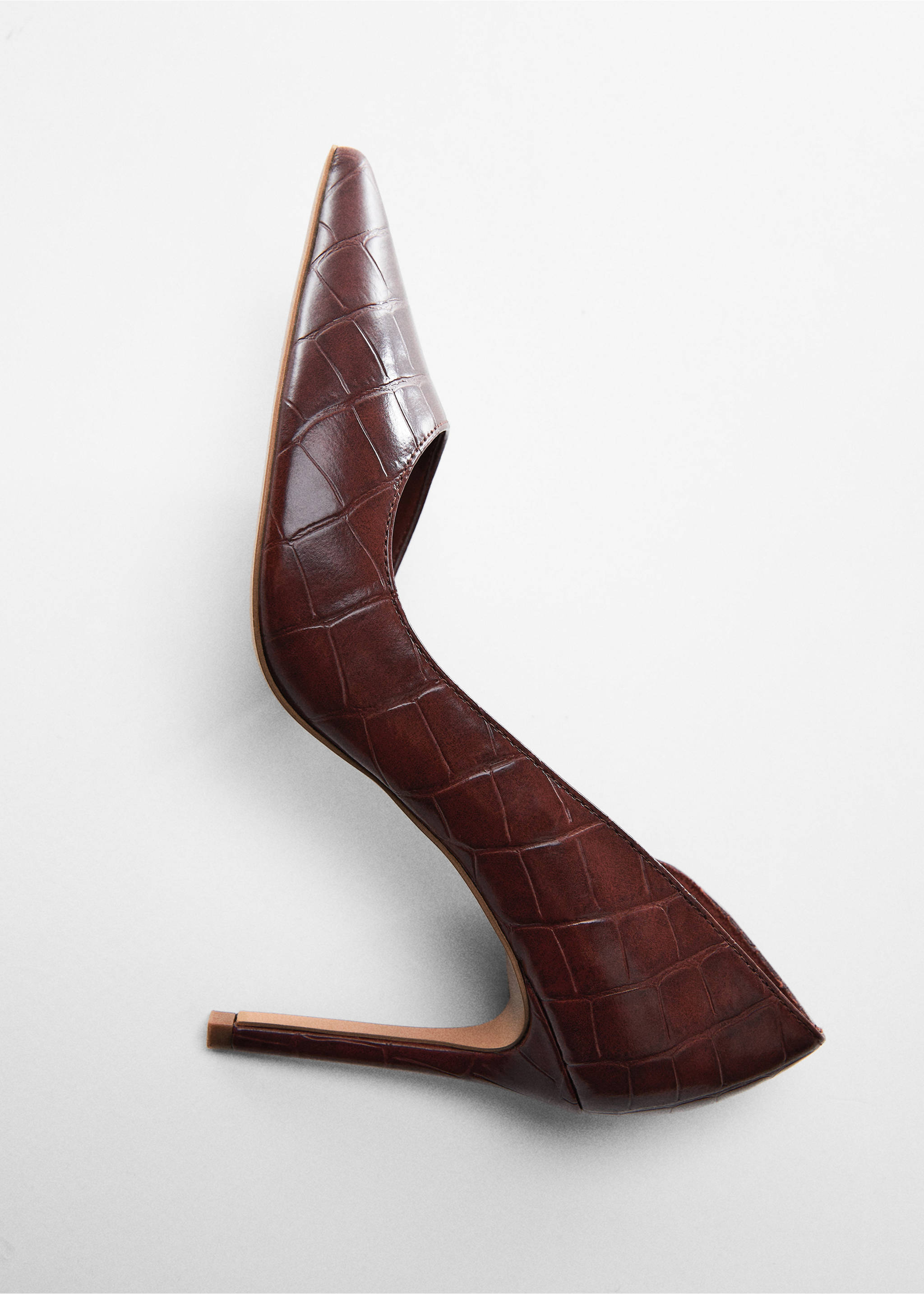 Asymmetrical heeled shoes - Details of the article 5, Chocolate. Ref: 57012517-00.