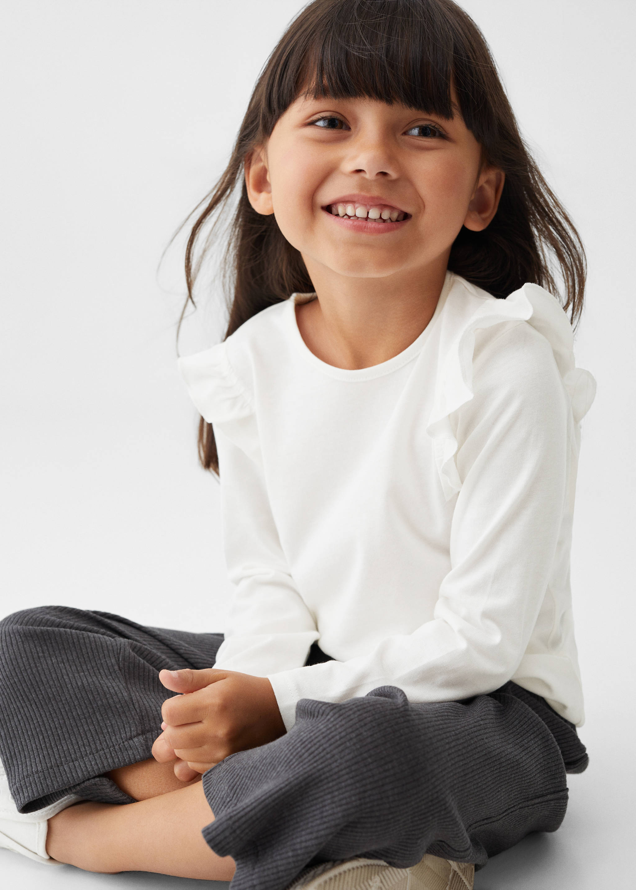 Long -sleeved t-shirt with ruffles - Детальніше про товар 2