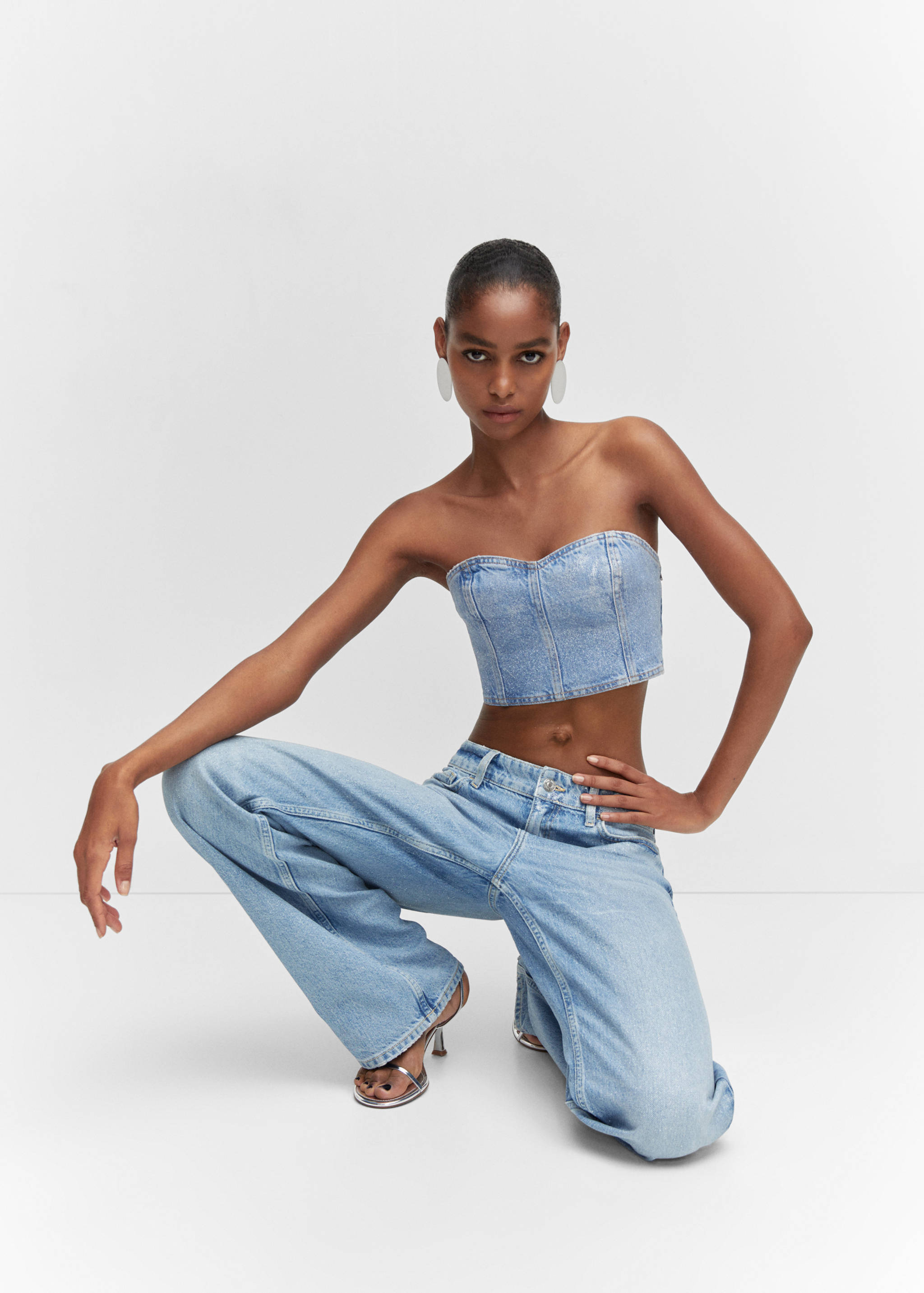 Shiny straight-leg jeans - Details of the article 2