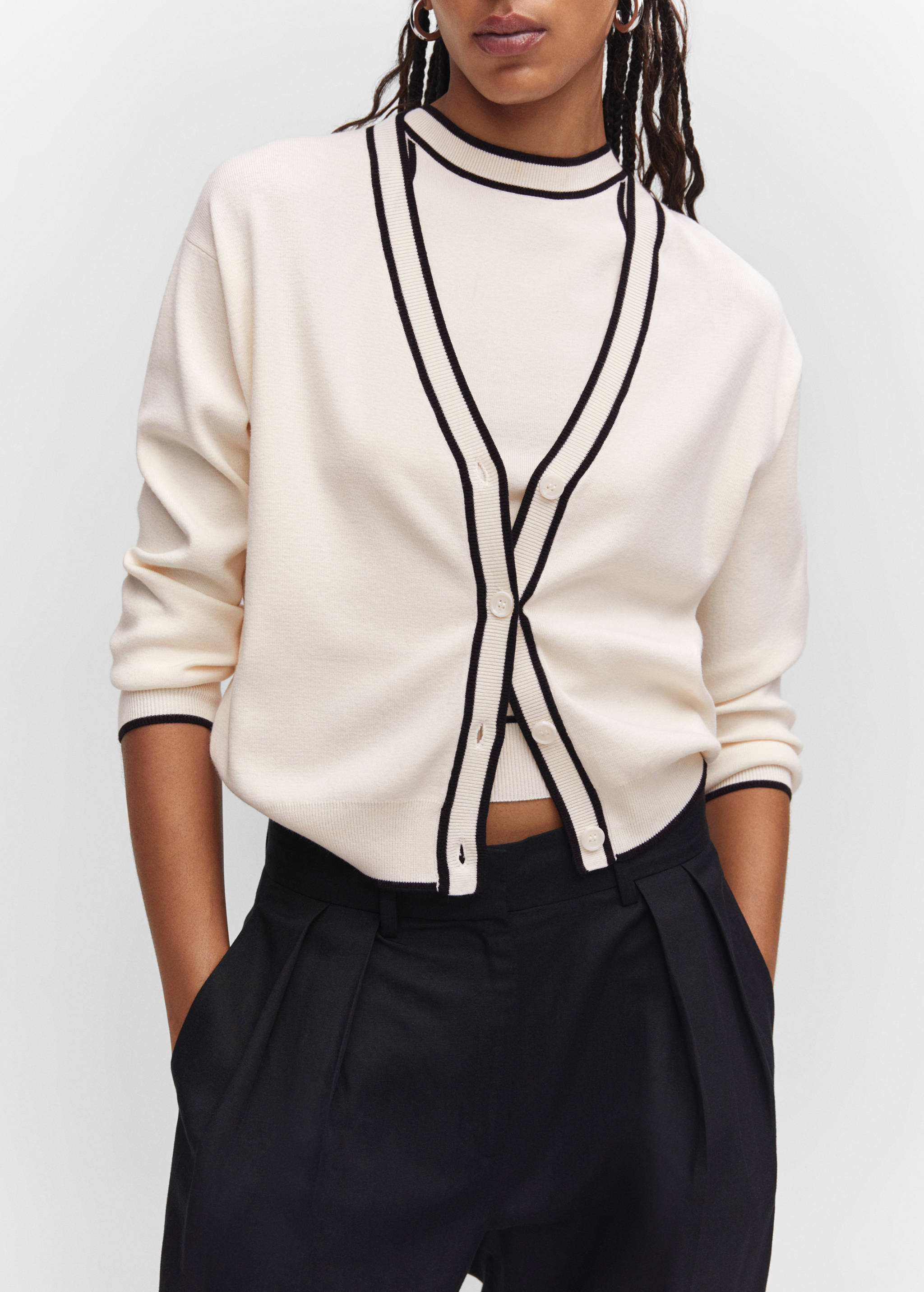 Knitted cardigan with contrast detail - Details of the article 6