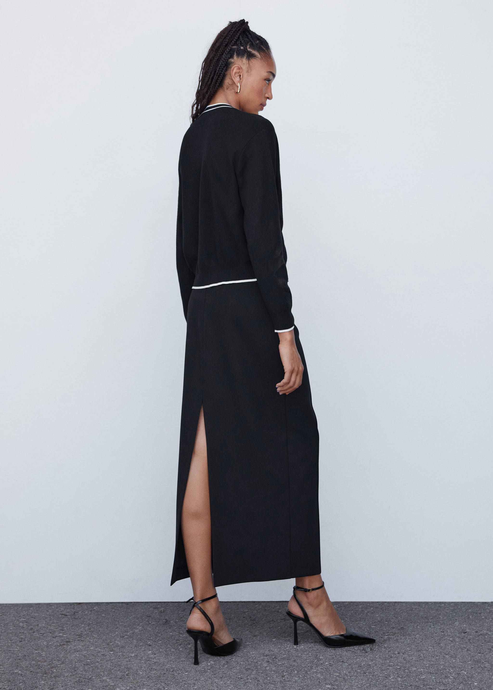 Knitted cardigan with contrast detail - Reverse of the article