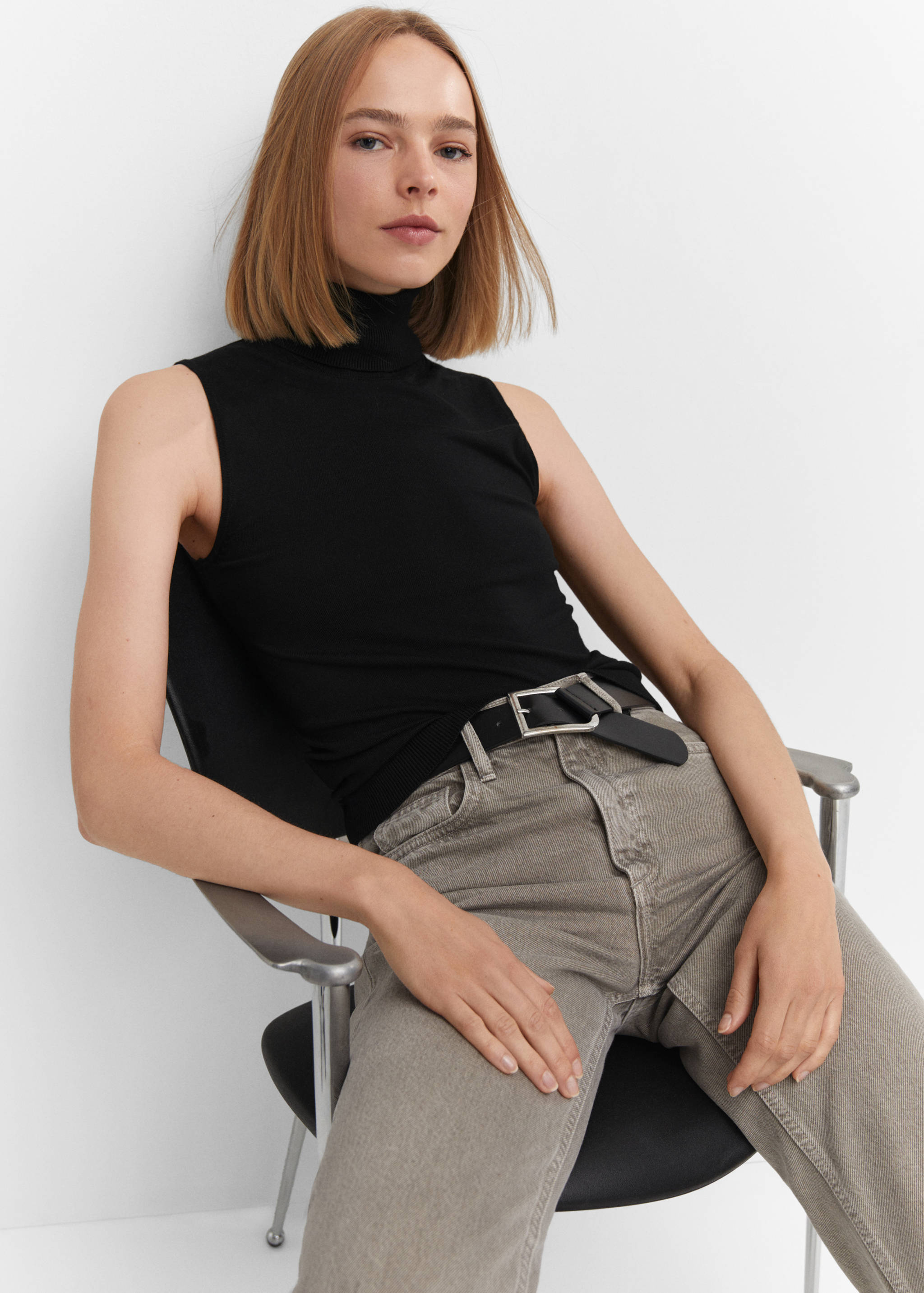 Turtleneck knit top - Details of the article 2