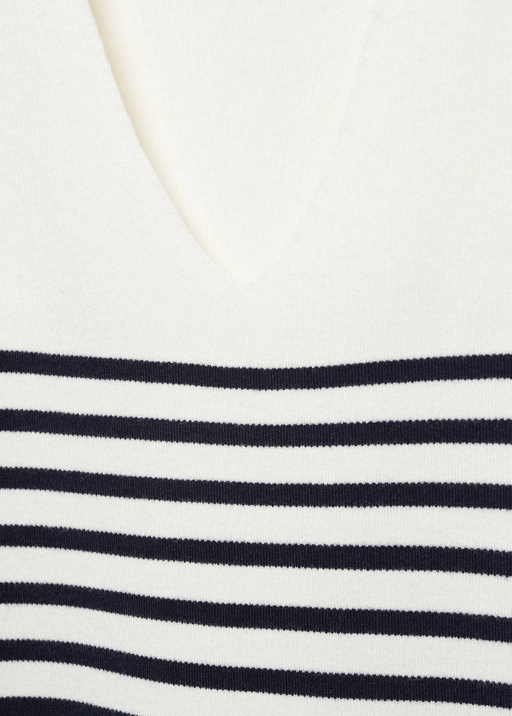 Oversized V-neck sweater — Navy