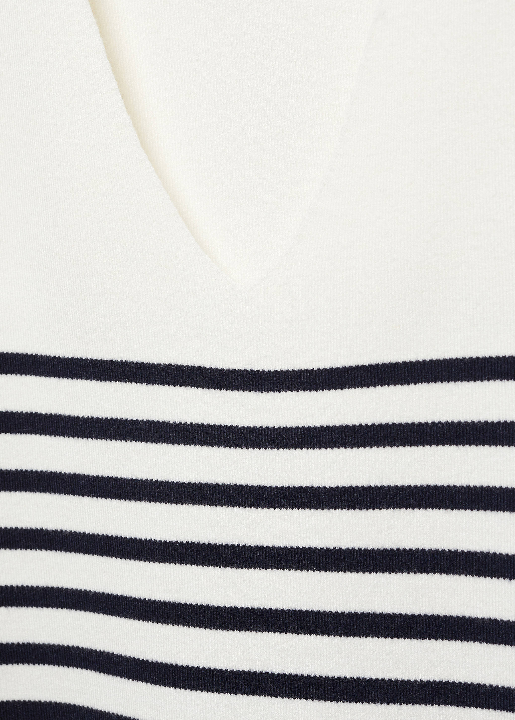 Pull-over oversize col V - Détail de l'article 8