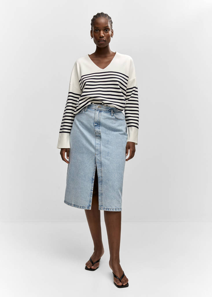 Oversized V-neck sweater — Navy
