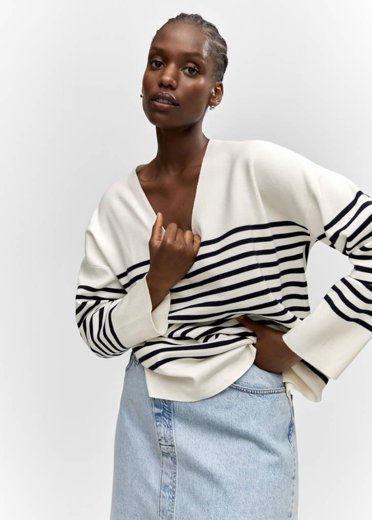 Oversized V-neck sweater — Navy