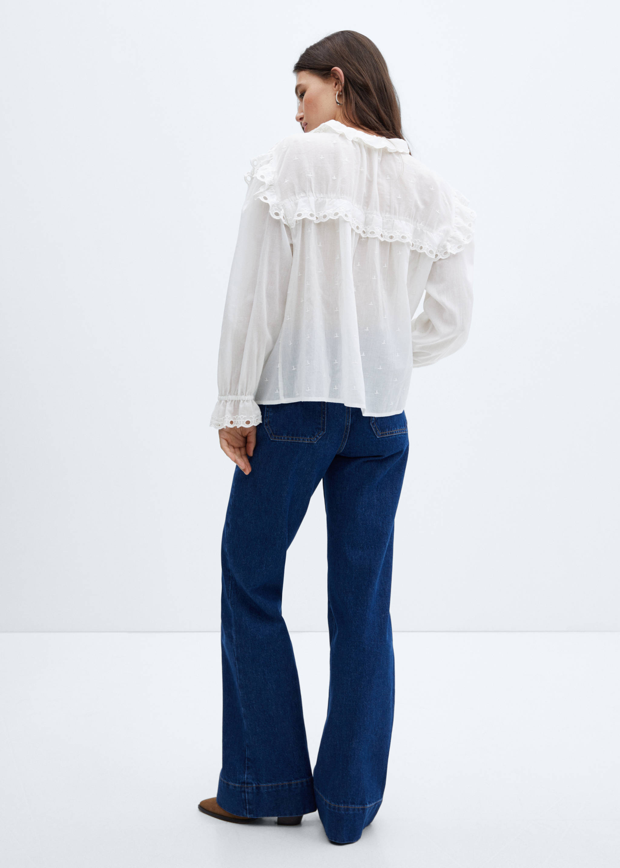 Embroidered details blouse - Reverse of the article