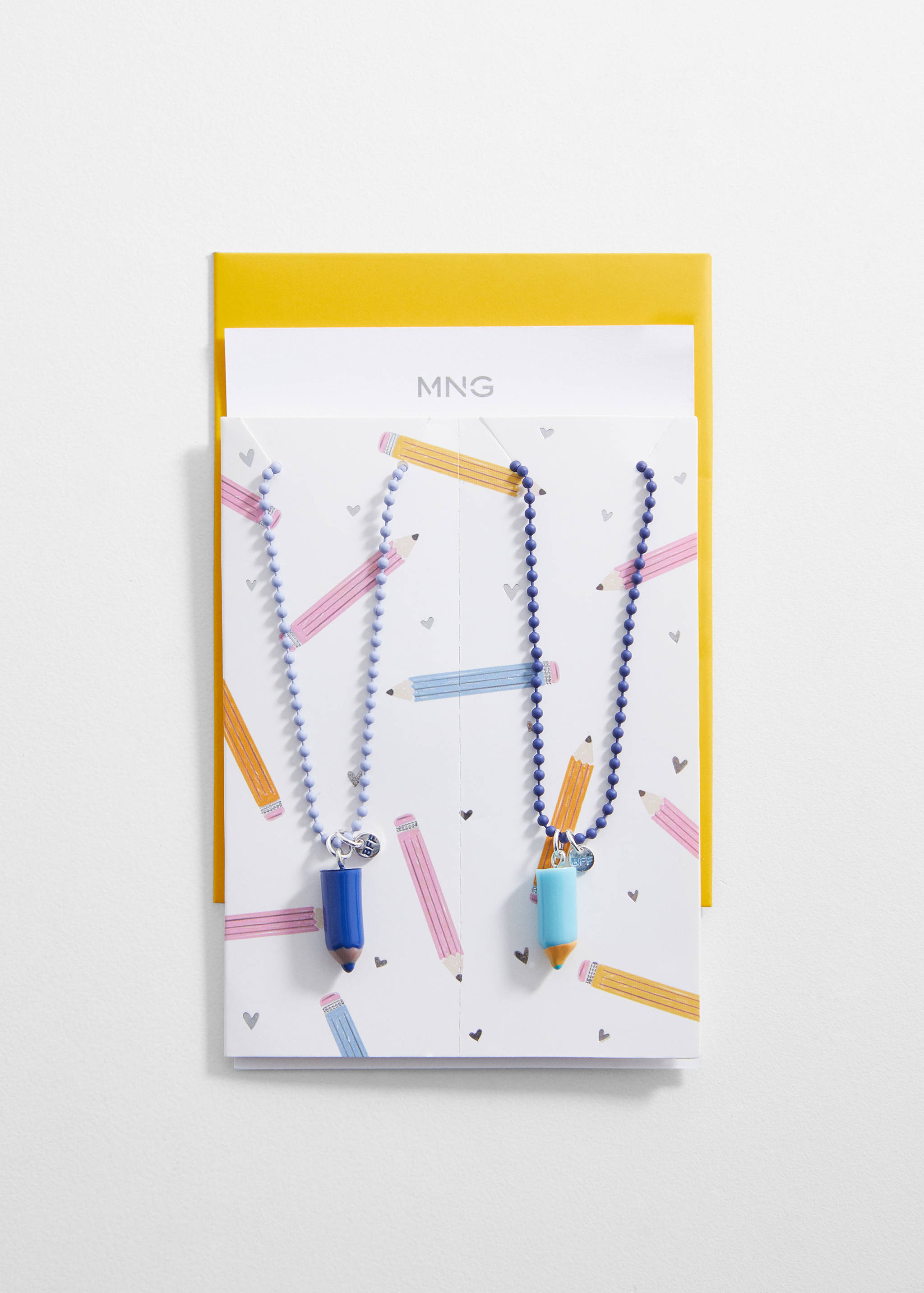 2 pack of necklaces - Details of the article 2