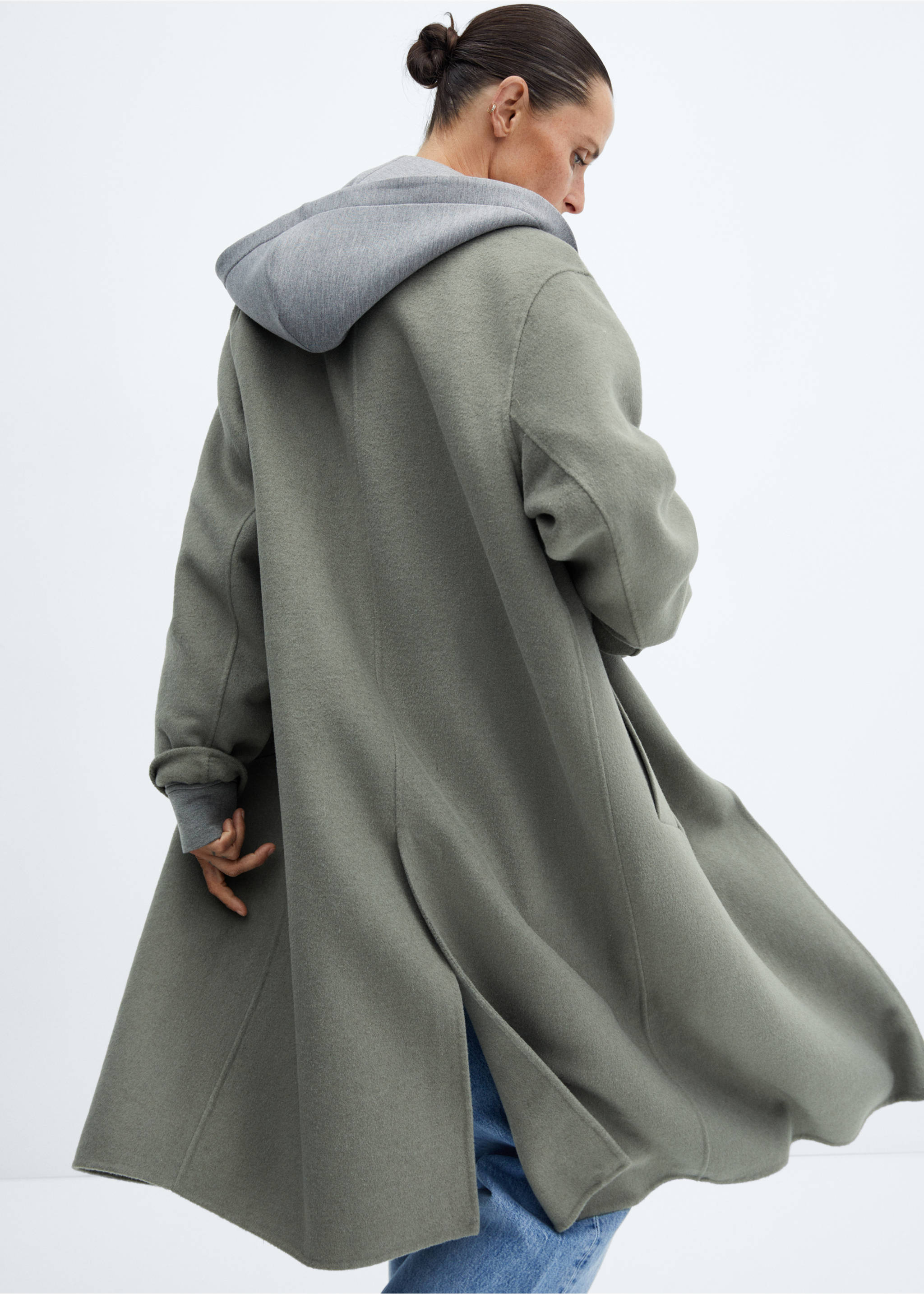 Handmade oversized wool coat - Details of the article 3, Khaki. Ref: 57015139-00.