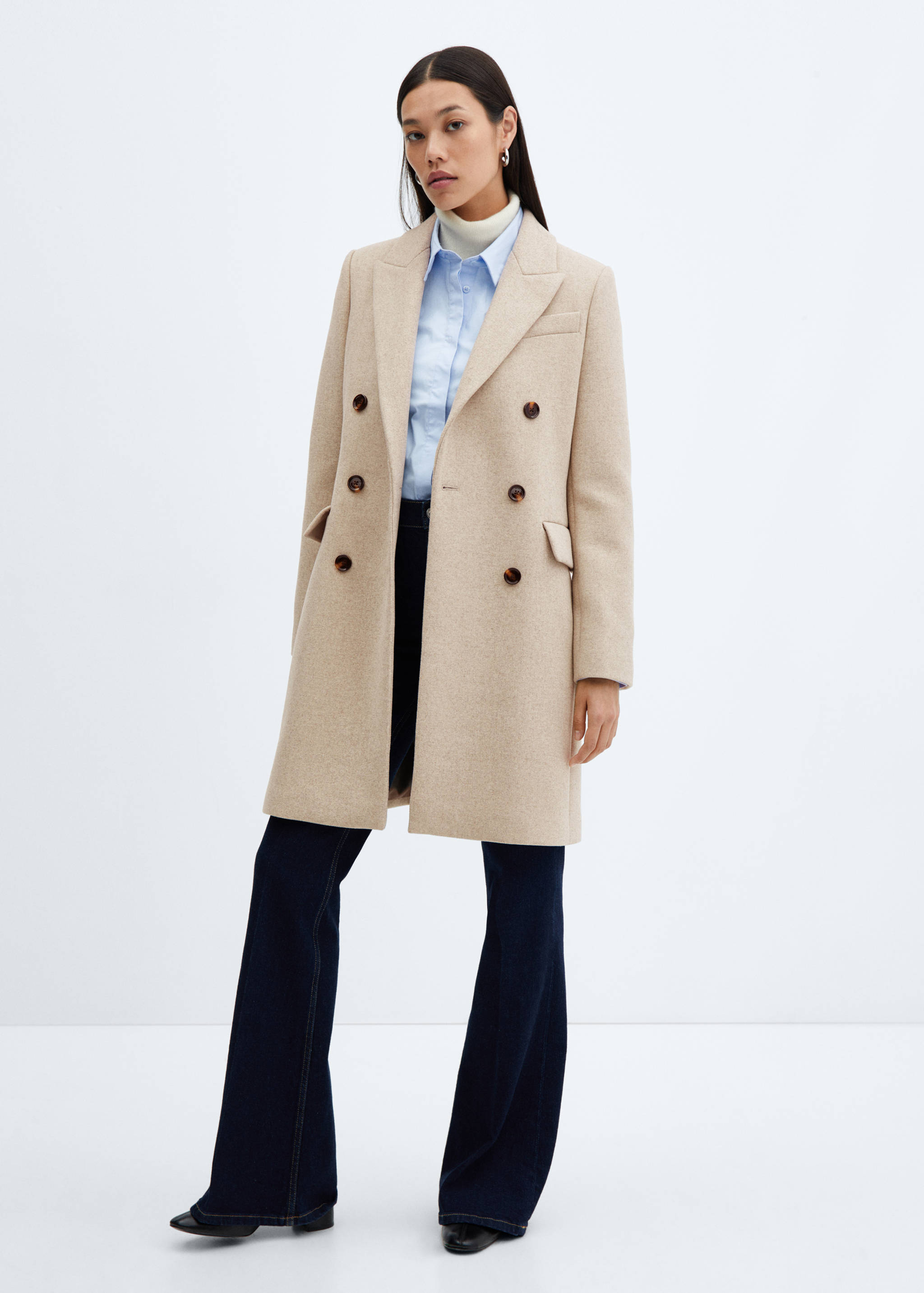 Wool double-breasted coat - General plane