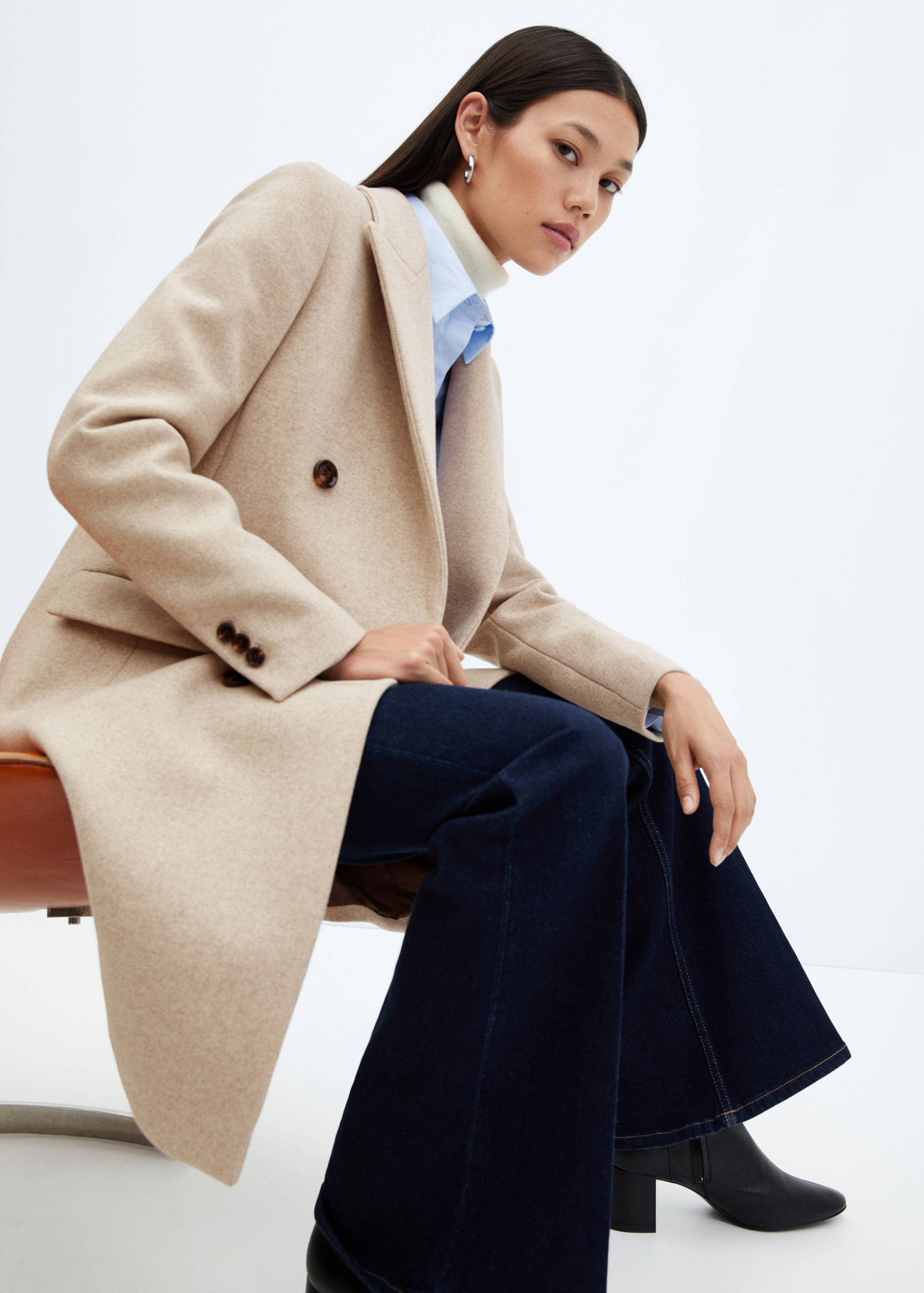 Wool double-breasted coat - Details of the article 2