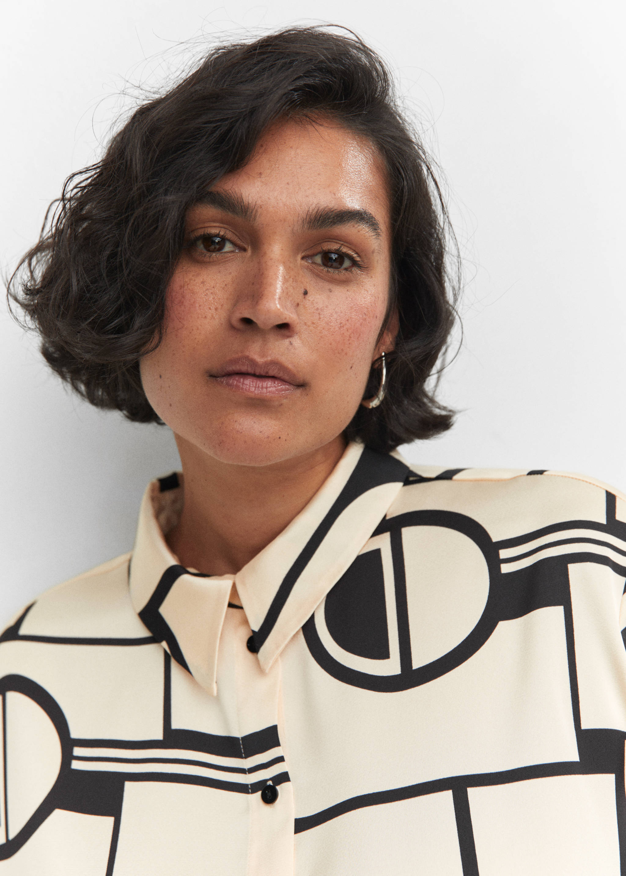 Camisa estampado geométrico - Detalle del artículo 4