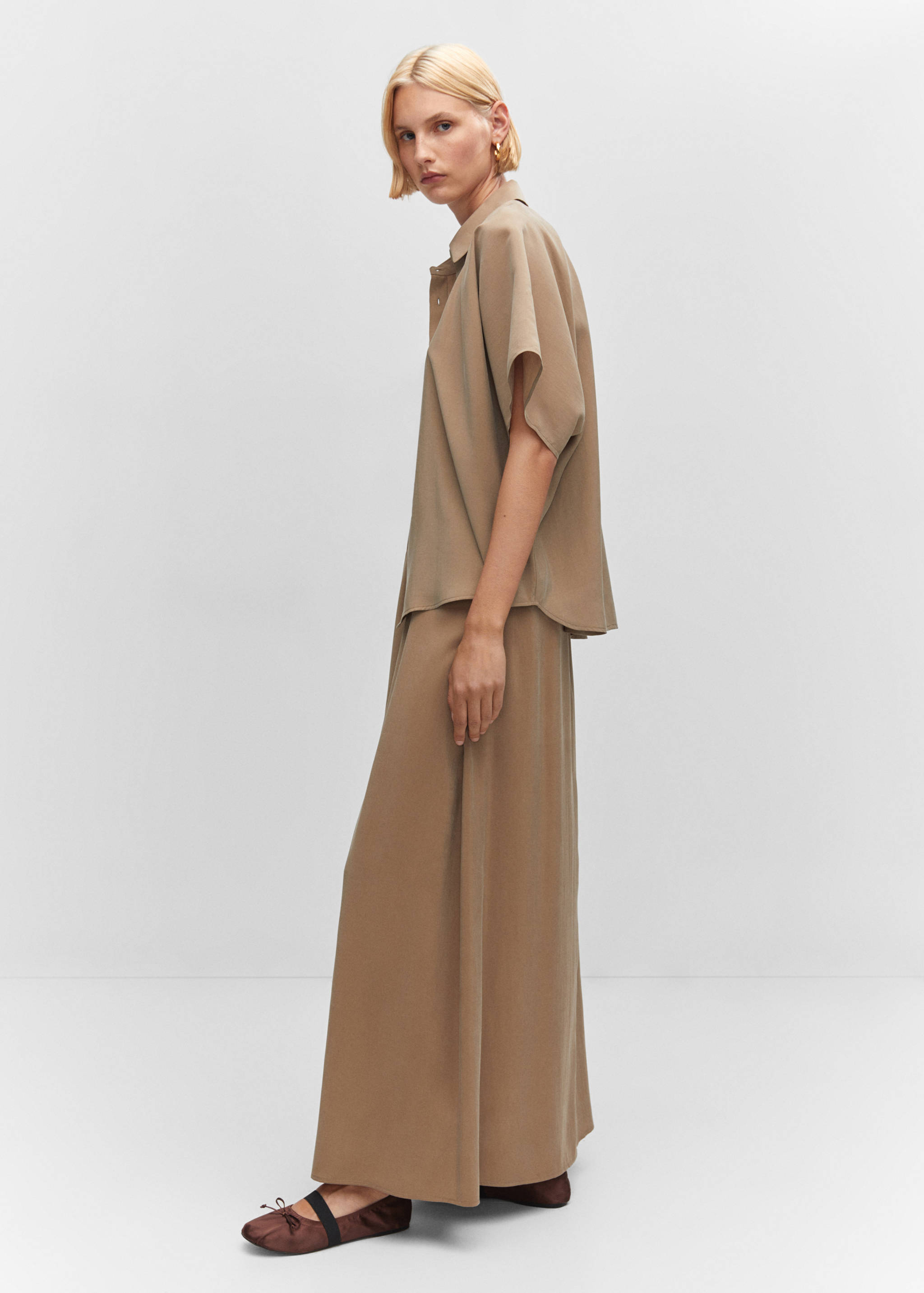 Oversize modal shirt - Details of the article 1