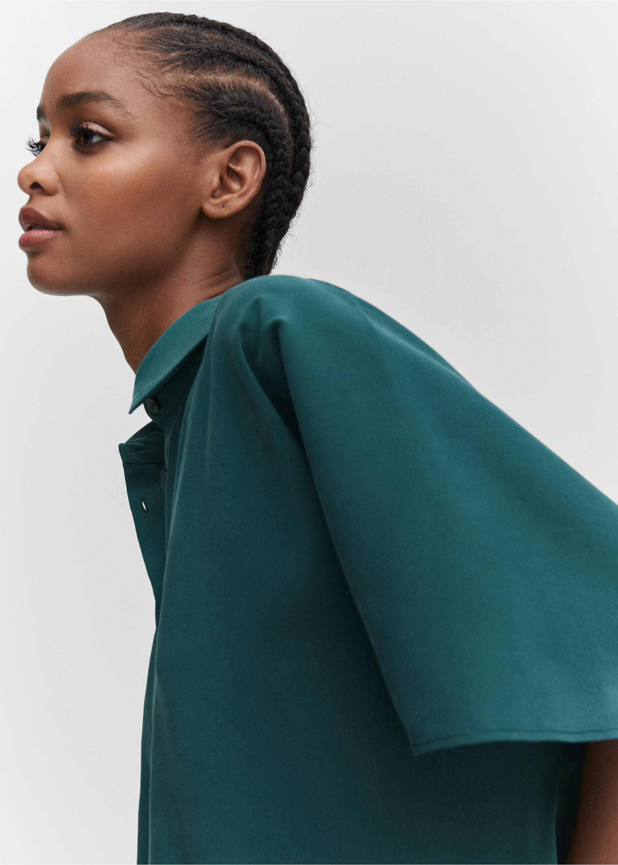Oversize modal shirt - Details of the article 1, Green. Ref: 57015793-00.