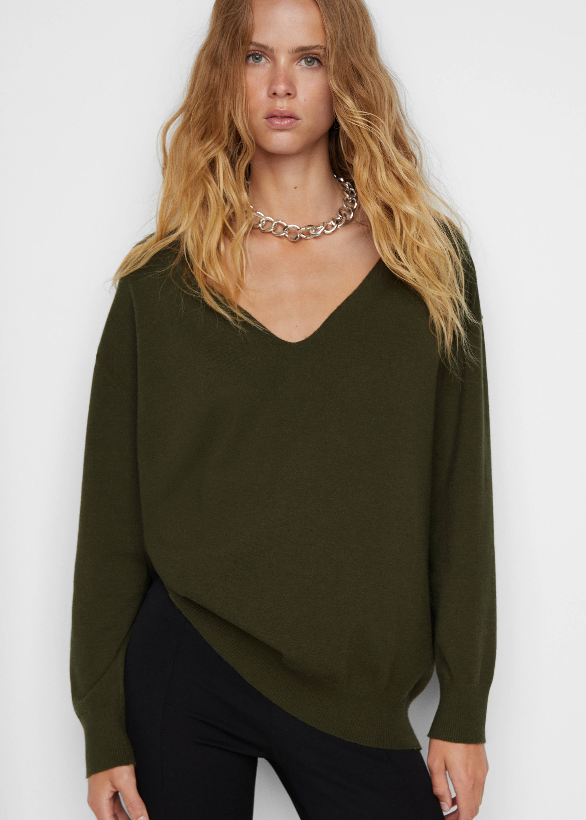 Pull-over maille fine col V - Plan moyen