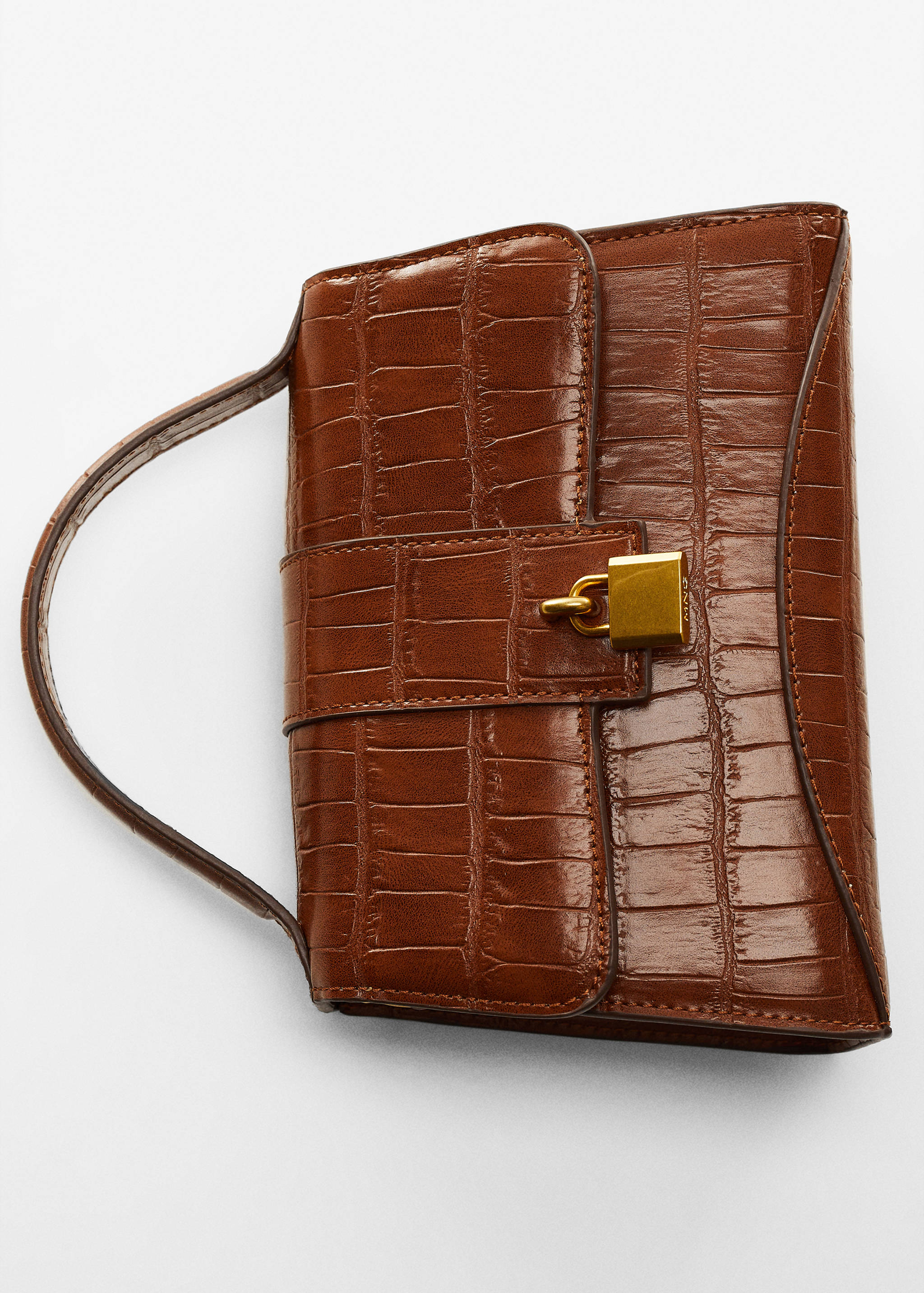 Carteira com efeito de crocodilo e corrente - Pormenor do artigo 5