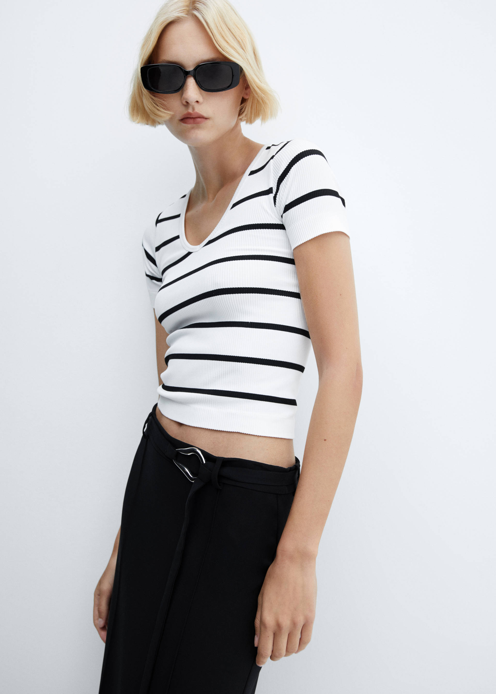 T-shirt sans couture rayures - Plan moyen