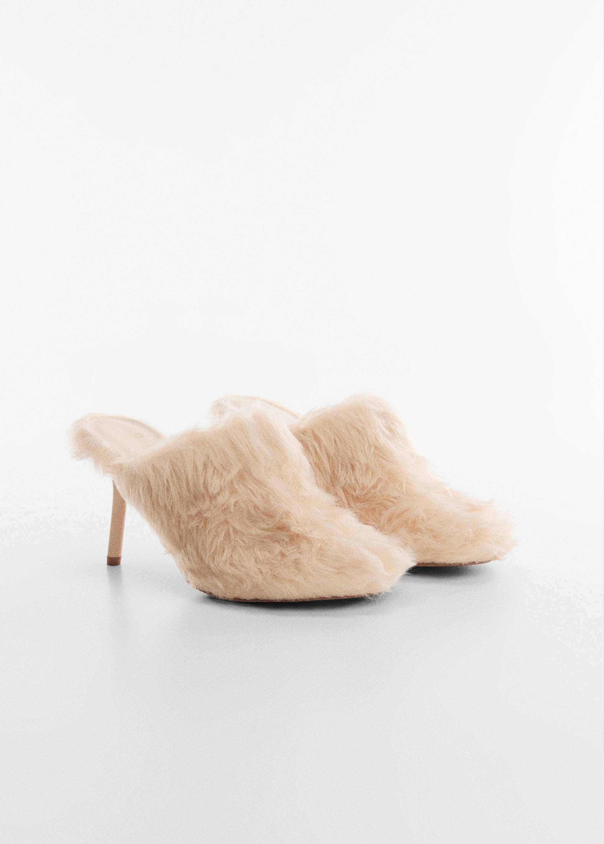 Fur heel shoes - Medium plane