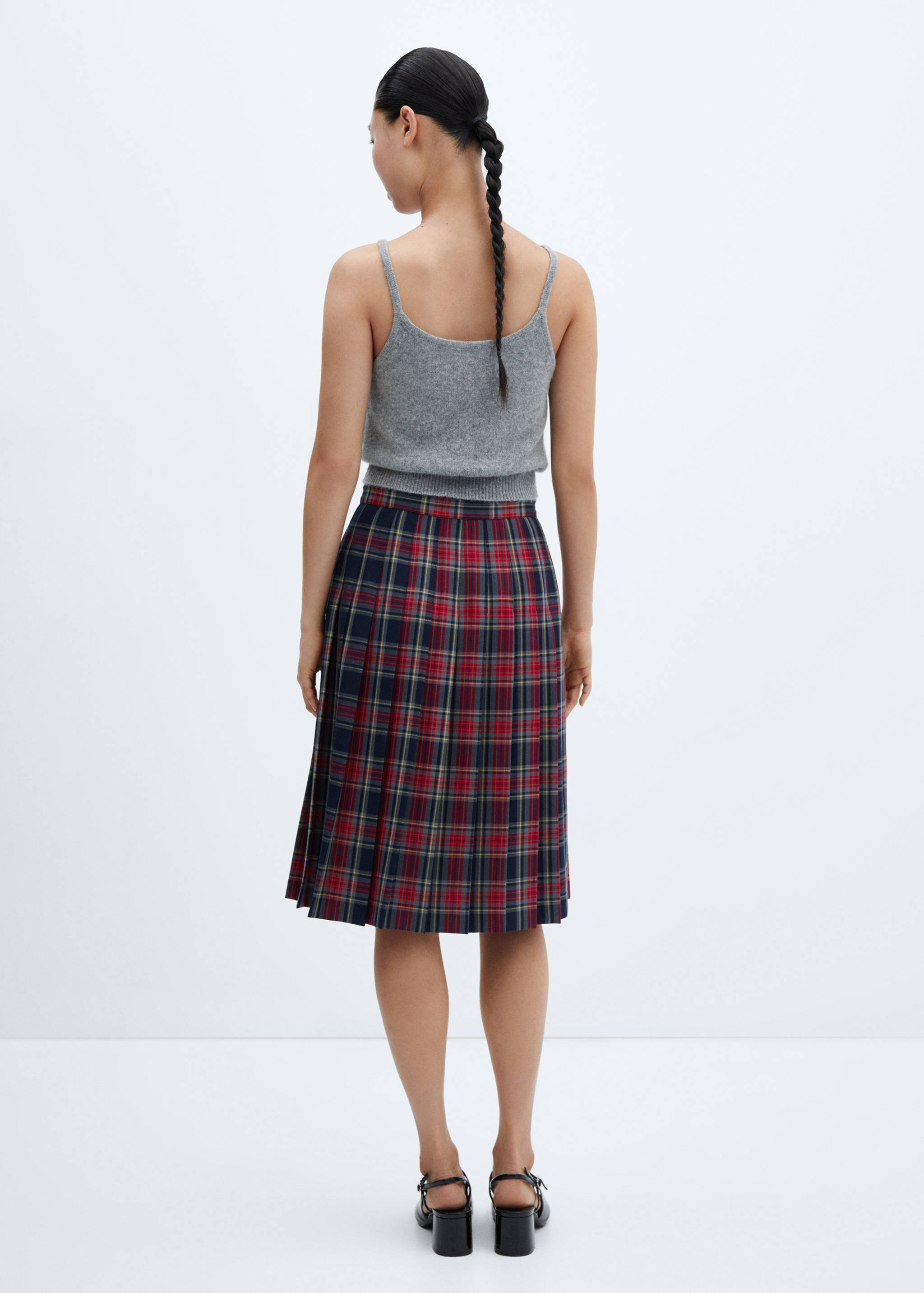Pleated midi-skirt - Reverse of the article